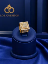 10K Gold Square Statement Ring – Image 1
