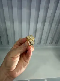 10K Gold Square Statement Ring – Image 2