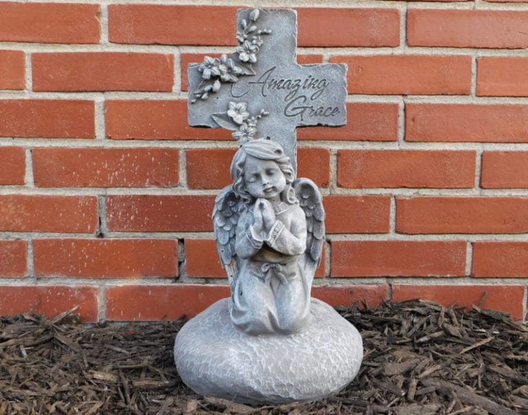 AMAZING GRACE ANGEL WITH CROSS – Image 1