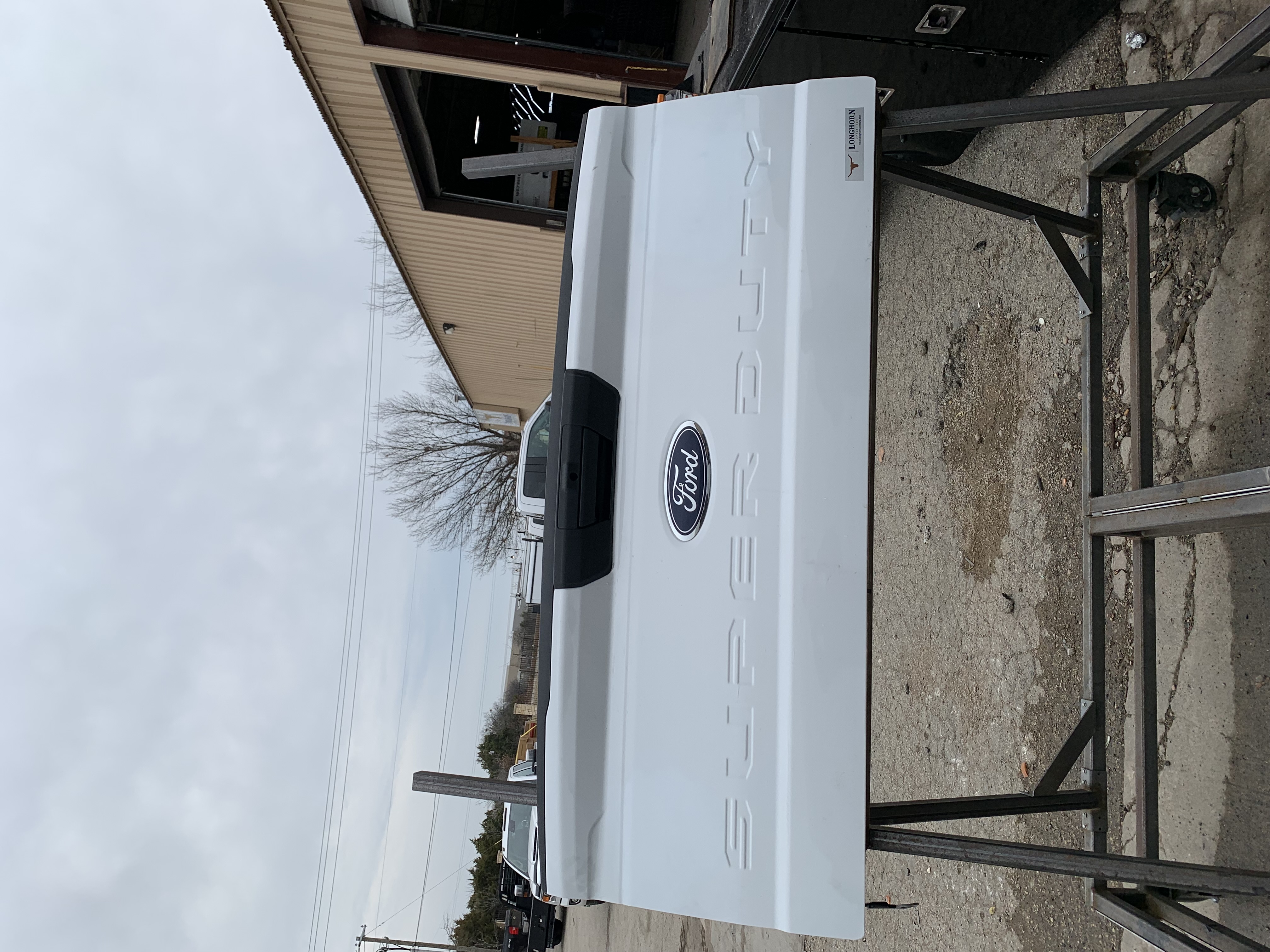 TGATE-06 2023-2024 FORD F-250 SUPERDUTY TAILGATE – Image 1
