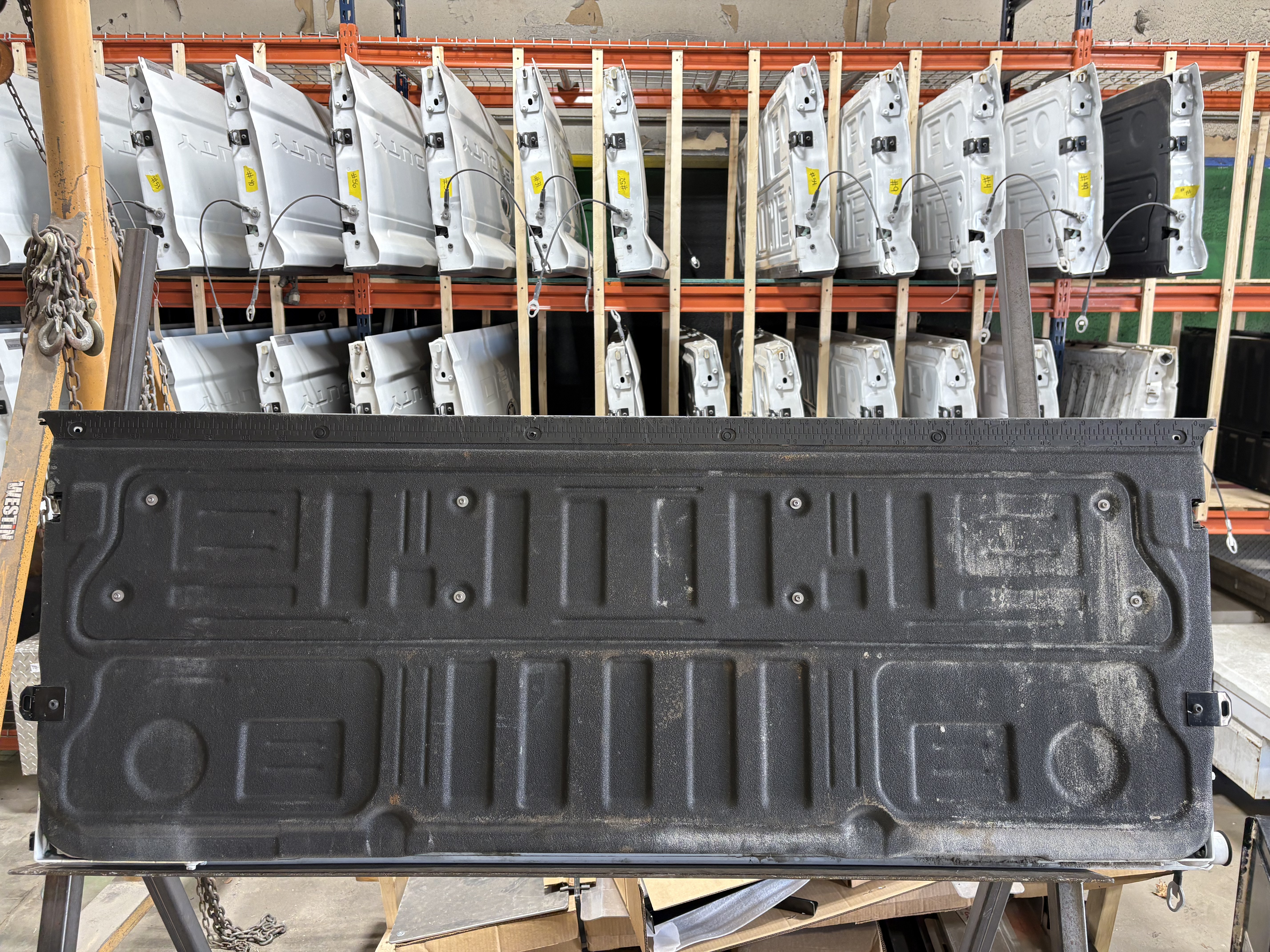 TGATE-117 2023-2024 FORD F-250 SUPERDUTY TAILGATE – Image 3