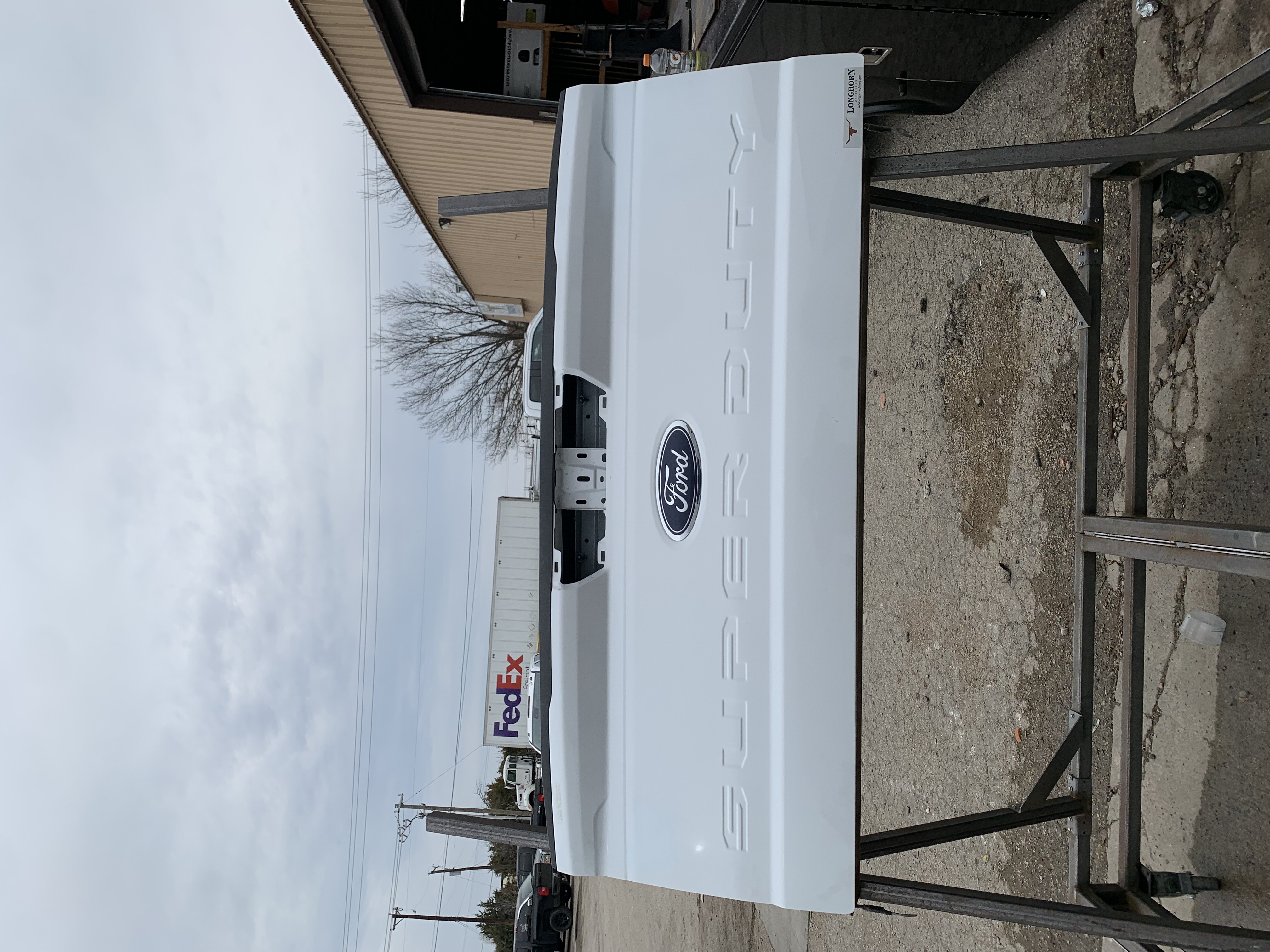 TGATE-62 2023-2024 Ford F-250 SUPERDUTY TAILGATE – Image 1