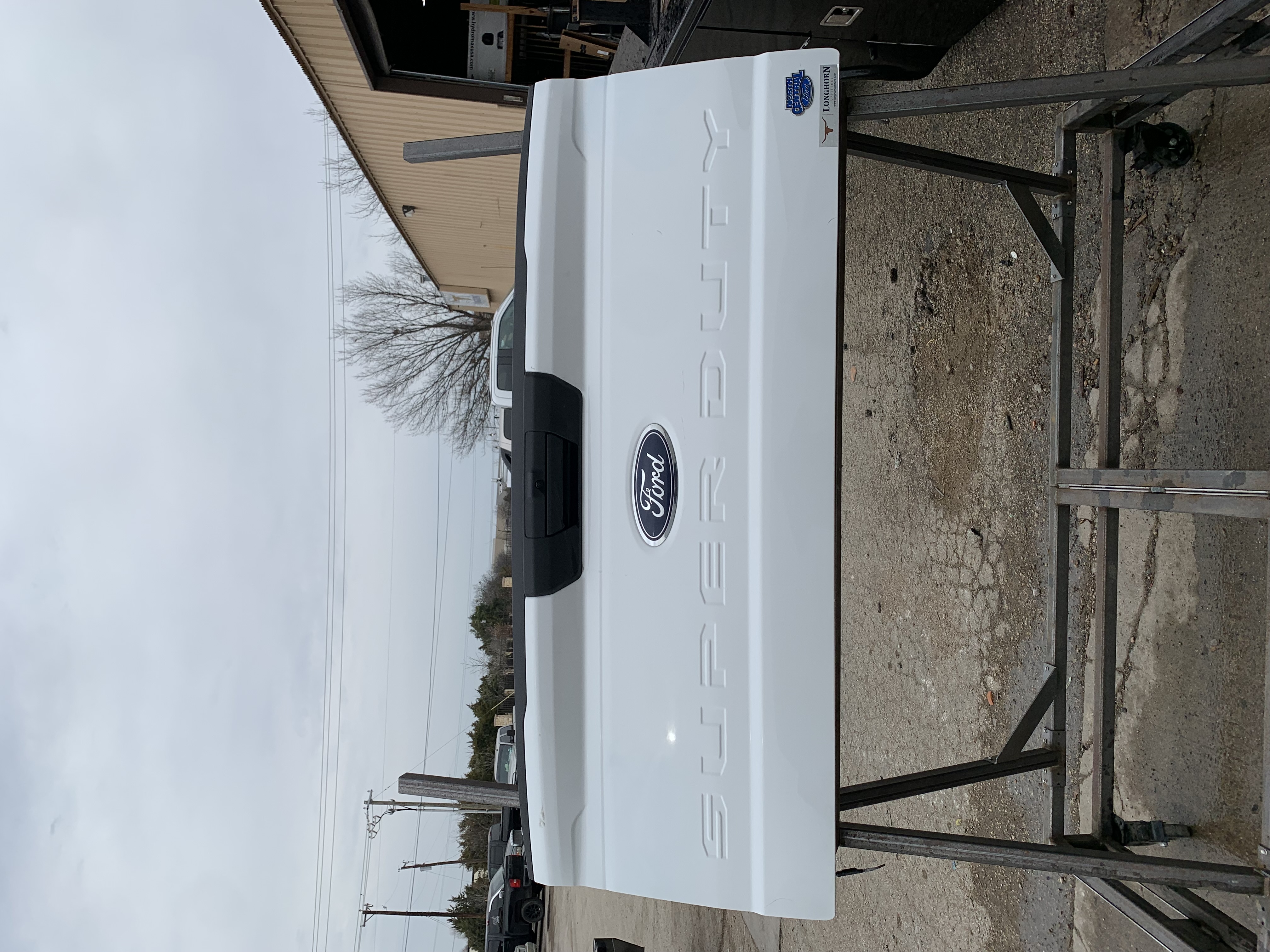 TGATE-52 2023-2024 Ford F-250 SUPERDUTY Tailgate – Image 1