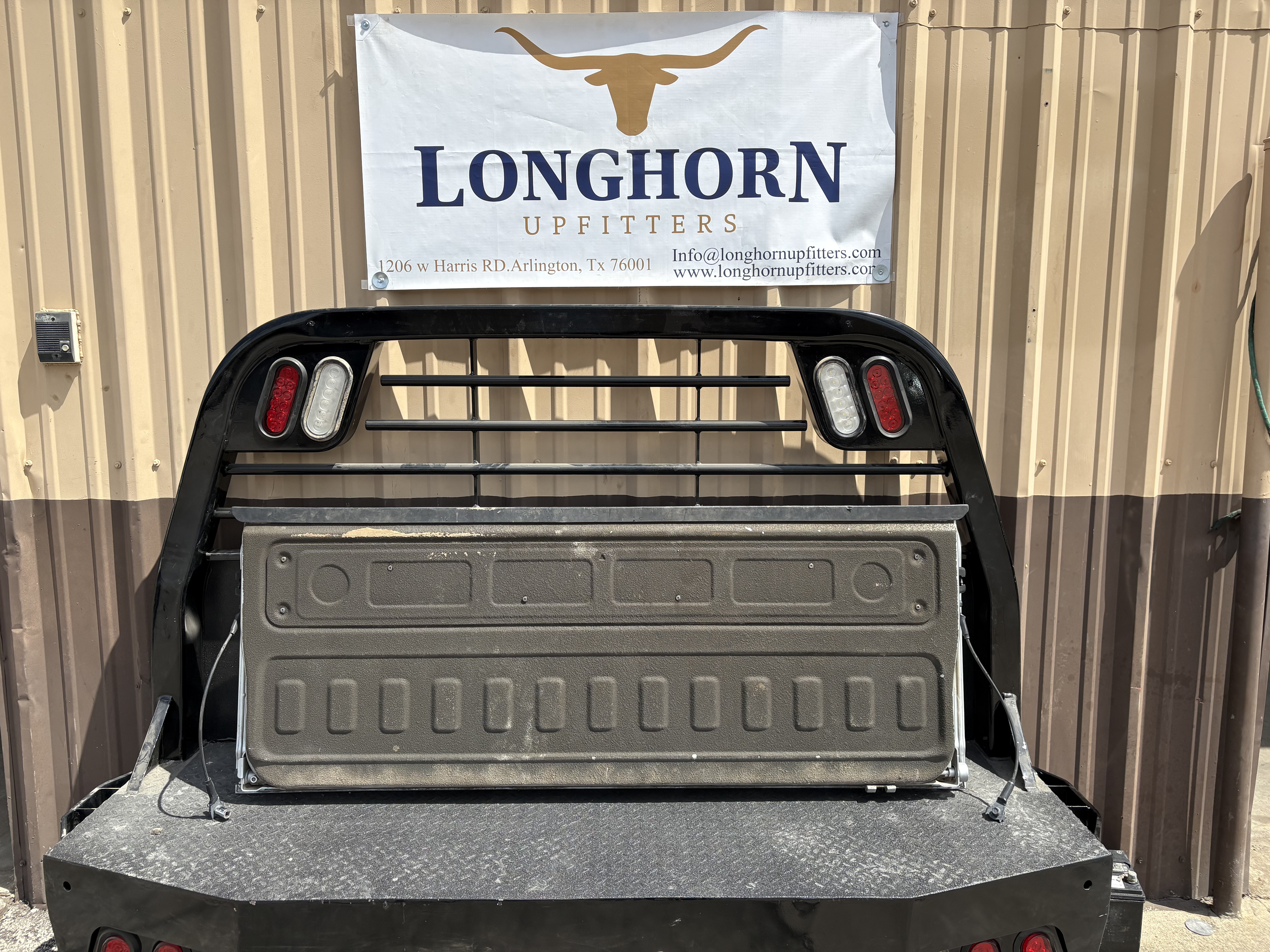 TGATE-83 2020-24 CHEVY 1500 Tailgate – Image 2