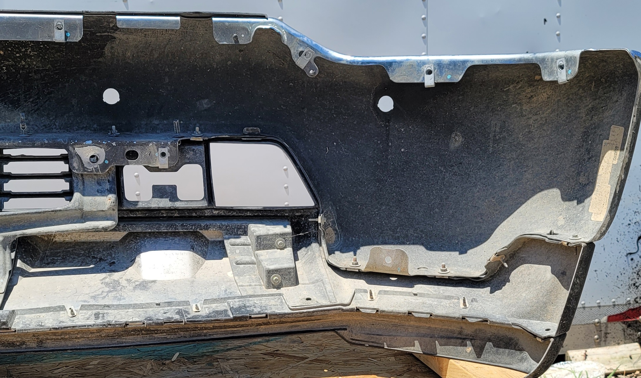 2020 OEM Chevy 2500 Front Bumper-182 – Image 8