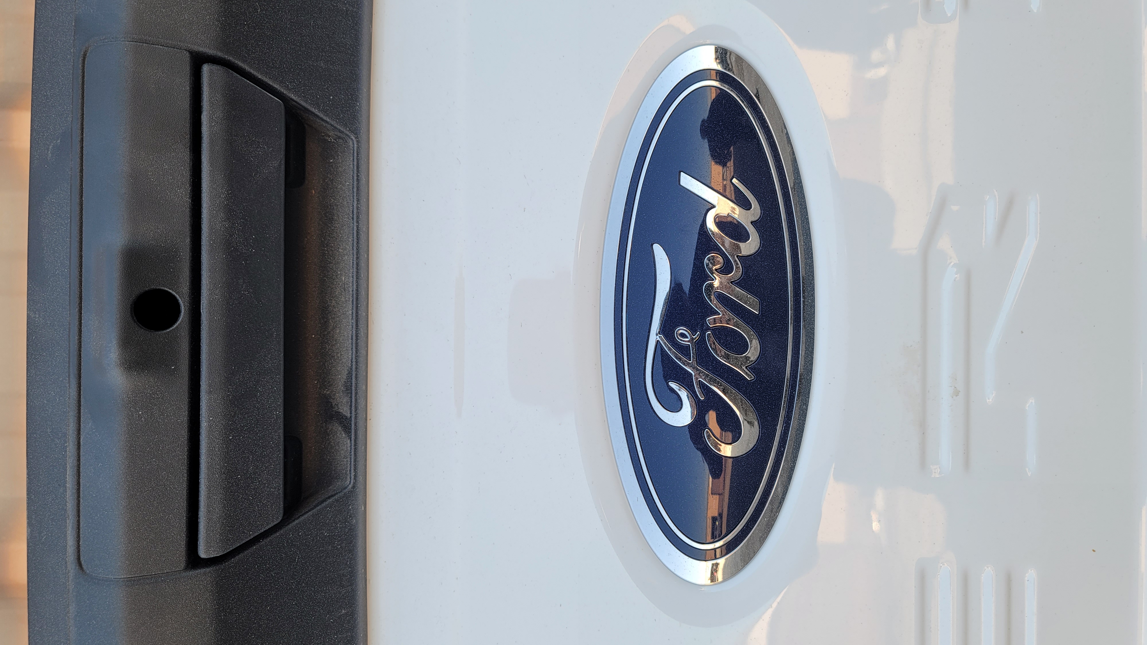 2023-2025 FORD SUPERDUTY TAILGATE-122 – Image 2