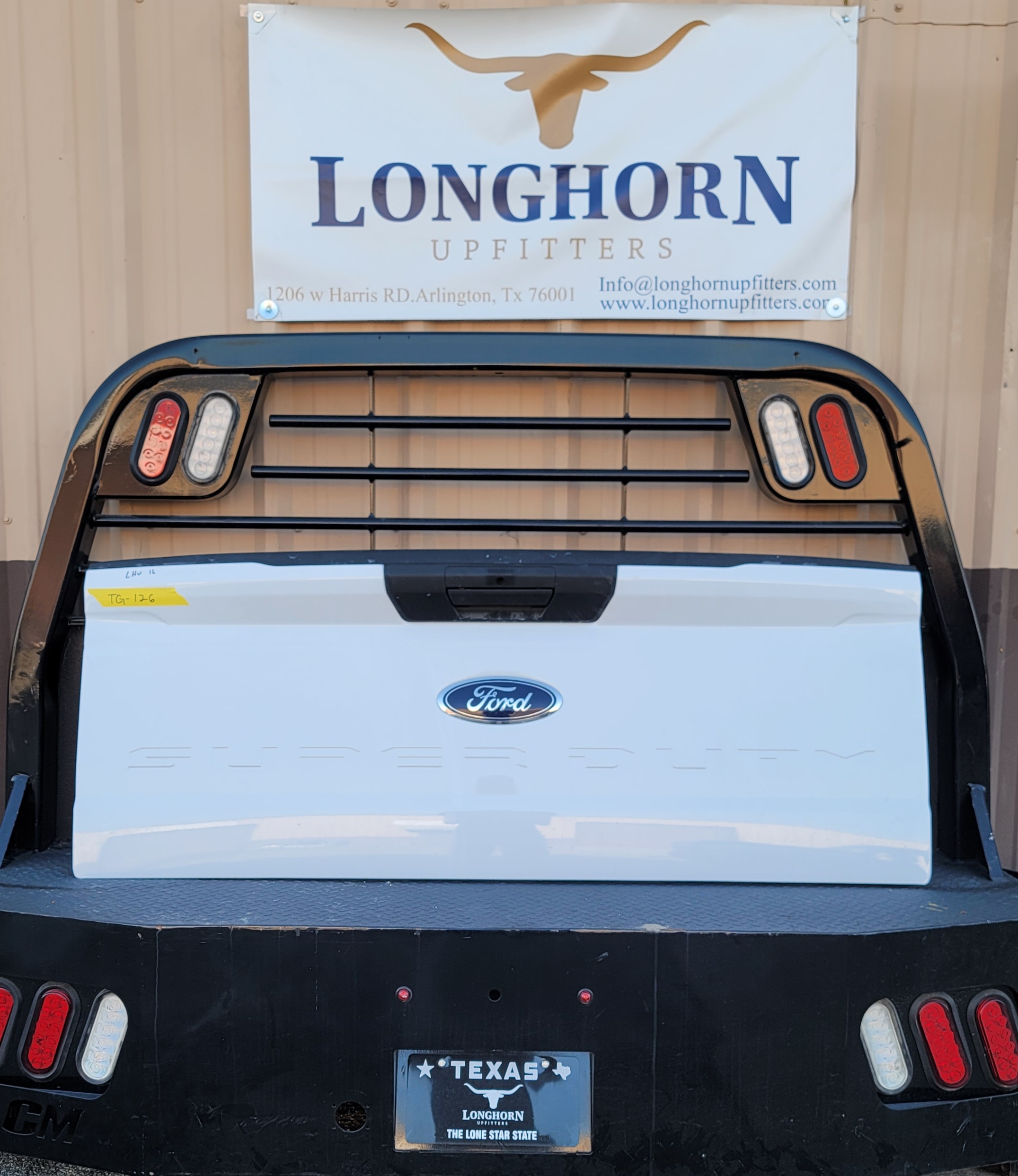 2023–2025 Ford Super Duty OEM White Tailgate-126 – Image 1