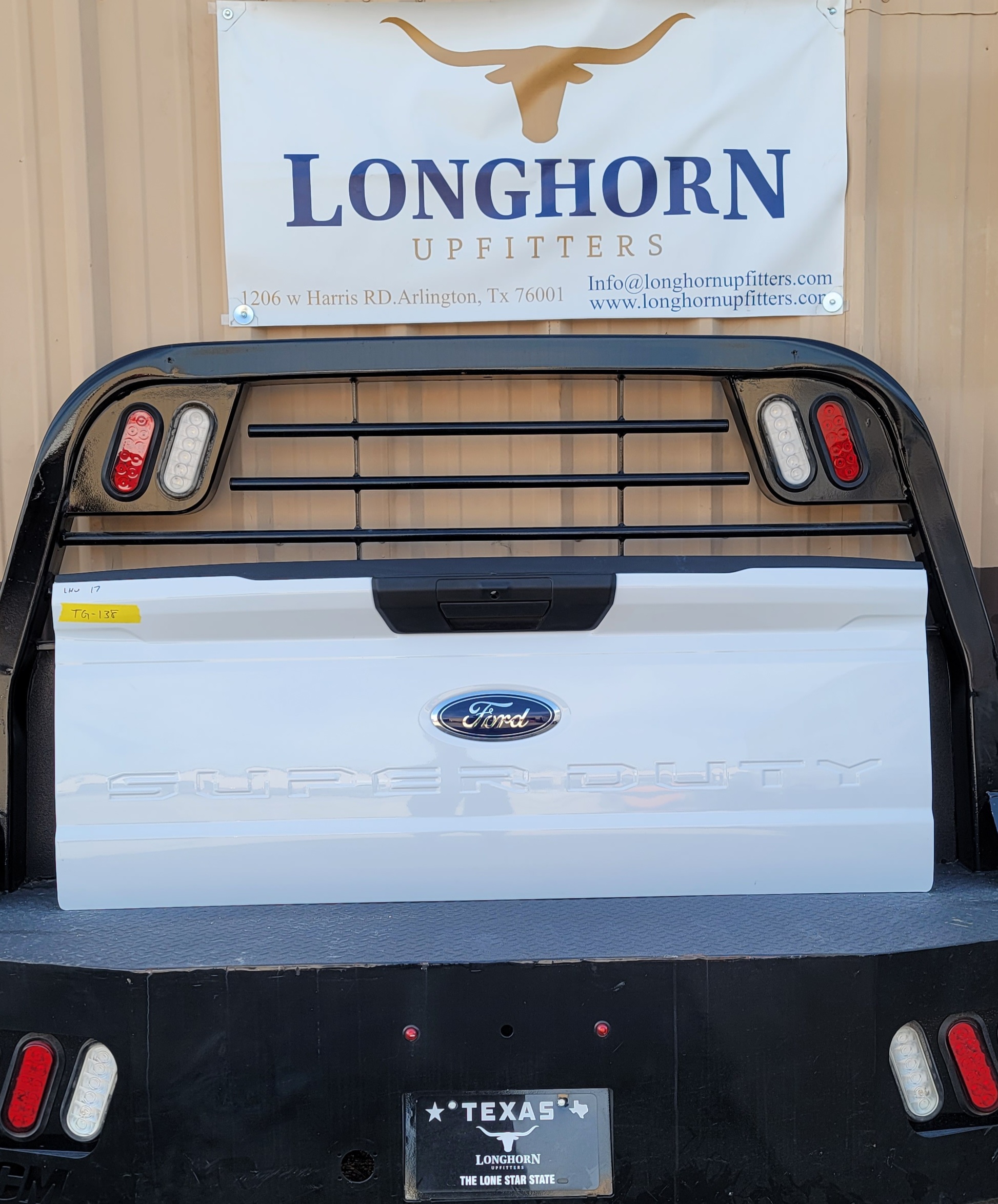 2023–2025 Ford F-250/F-350/F-450 Super Duty OEM Tailgate –138 – Image 1
