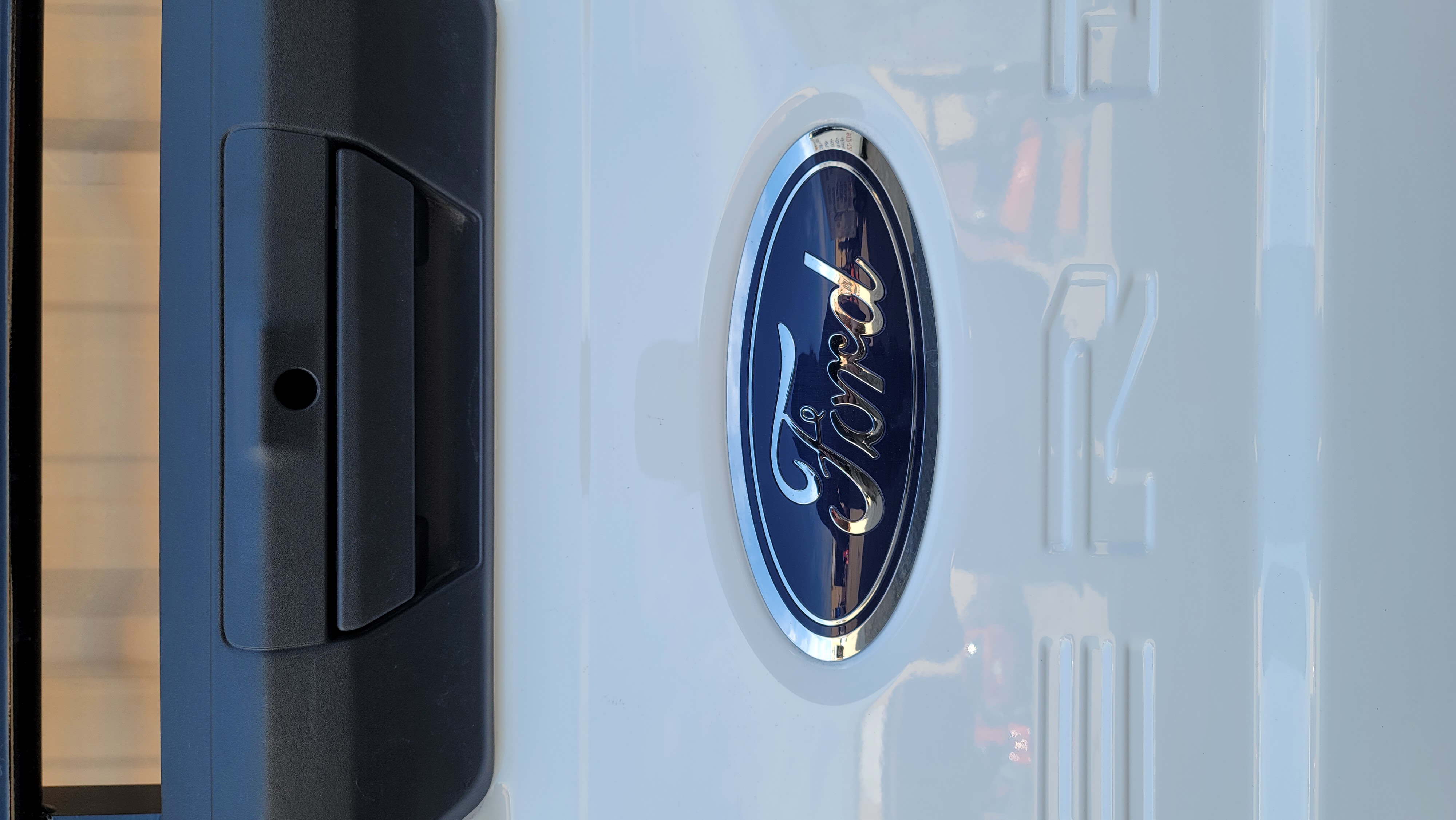 2023–2025 Ford F-250/F-350/F-450 Super Duty OEM Tailgate –139 – Image 2