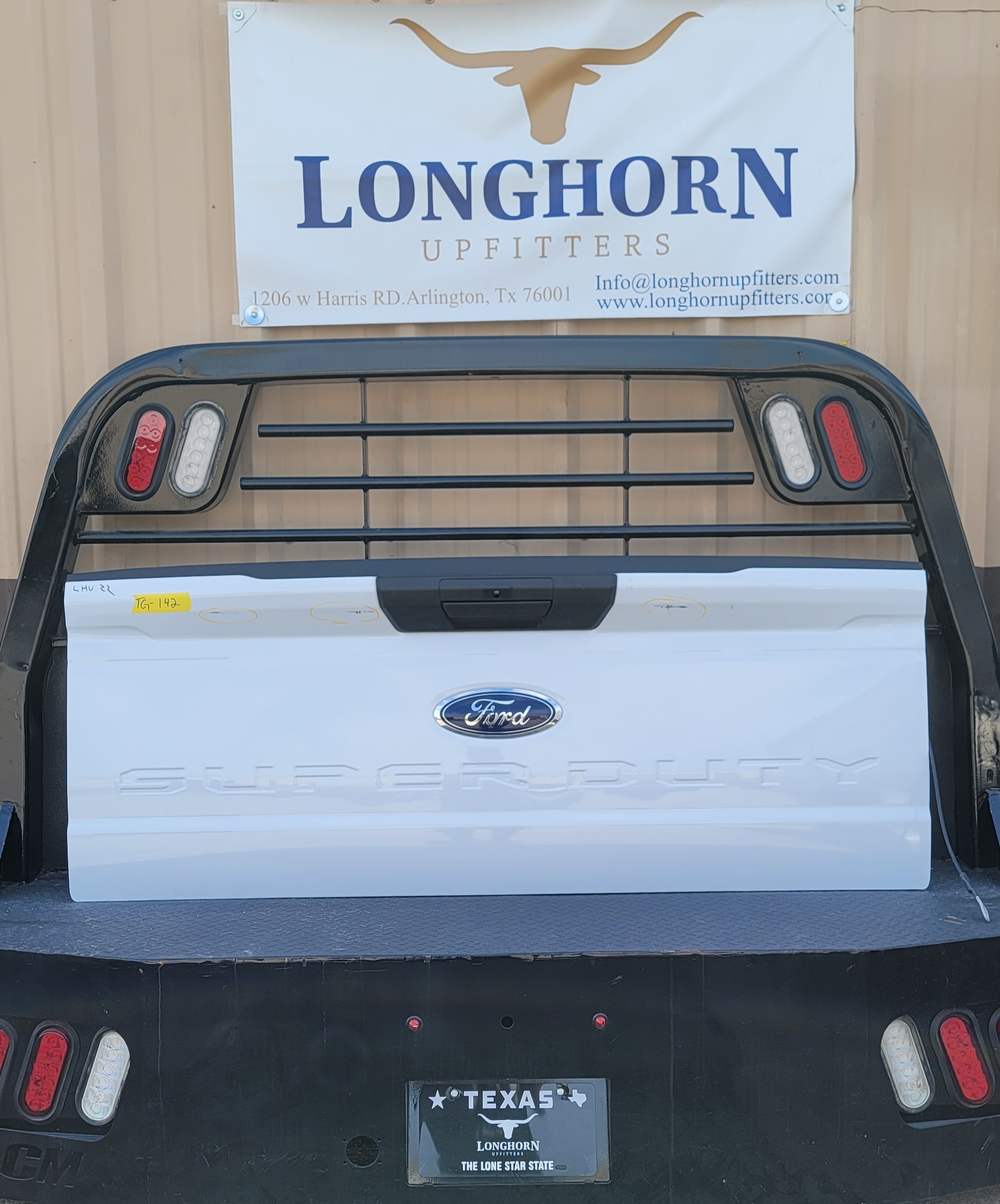 2023-2025 Ford Super Duty F-250 F-350 F-450 OEM White Tailgate-142 – Image 6