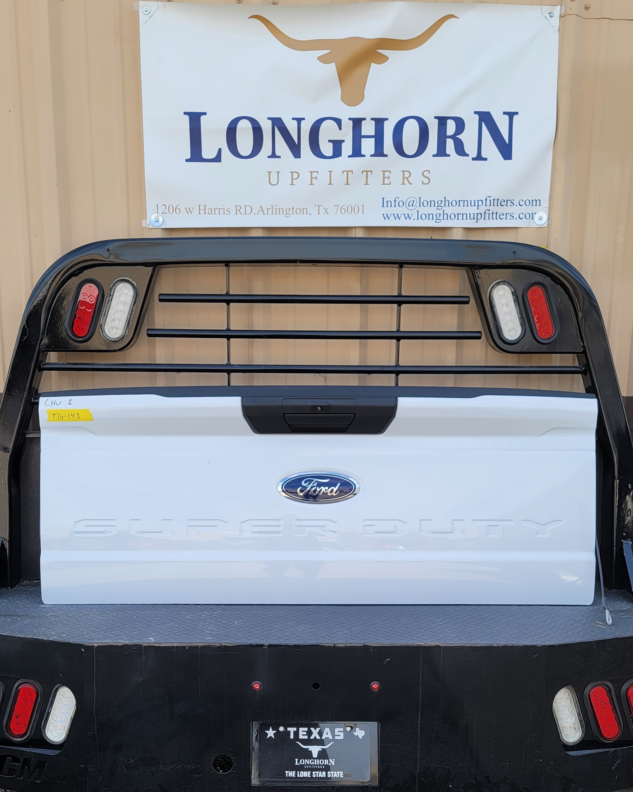 2023–2025 Ford Super Duty OEM Tailgate-143 – Image 1