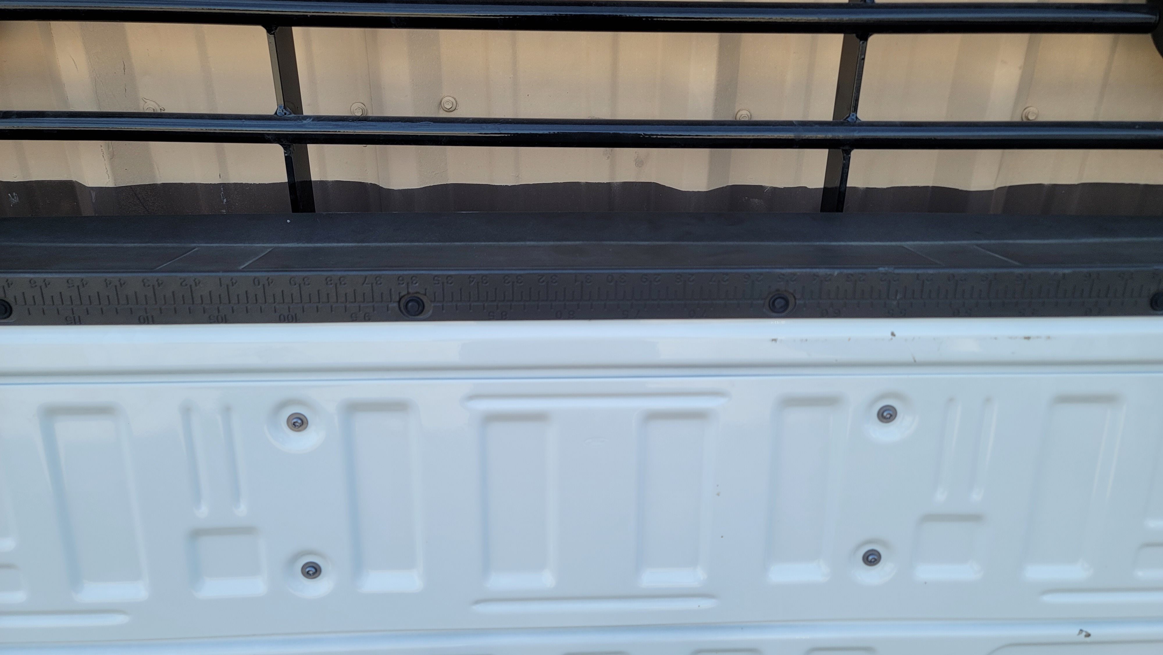 2023–2025 Ford Super Duty OEM Tailgate-145 – Image 6