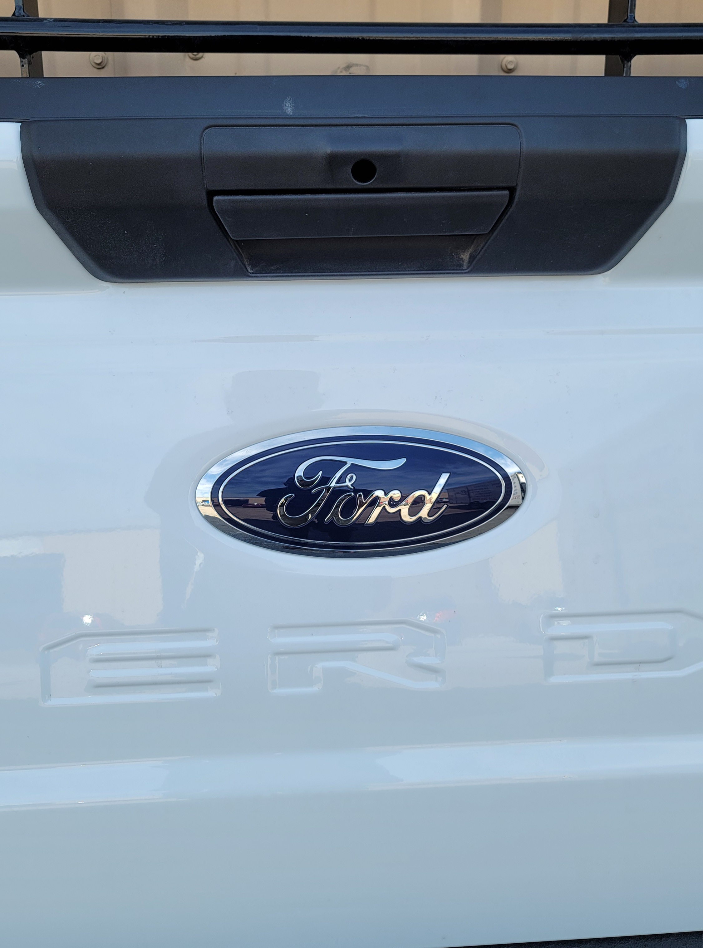 2023–2025 Ford Super Duty OEM Tailgate-145 – Image 2