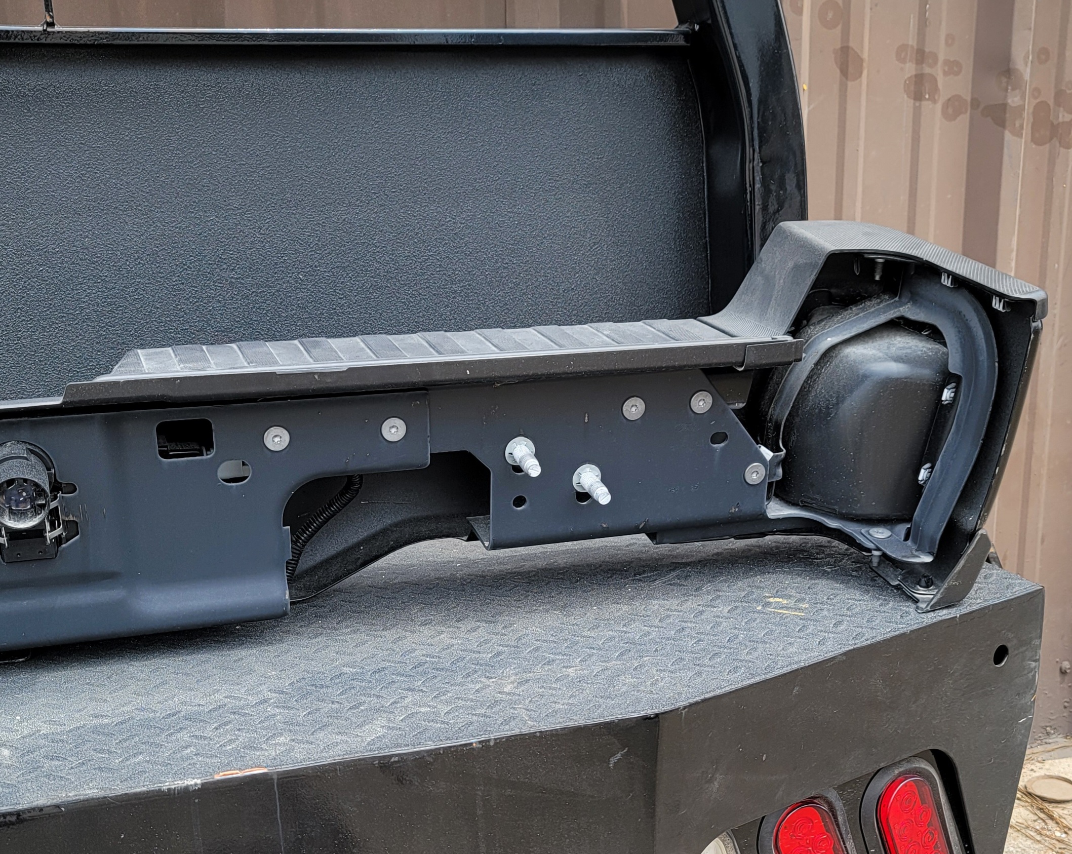 2023–2025 Ford F-250/F-350 Super Duty OEM Rear Bumper-239 – Image 7