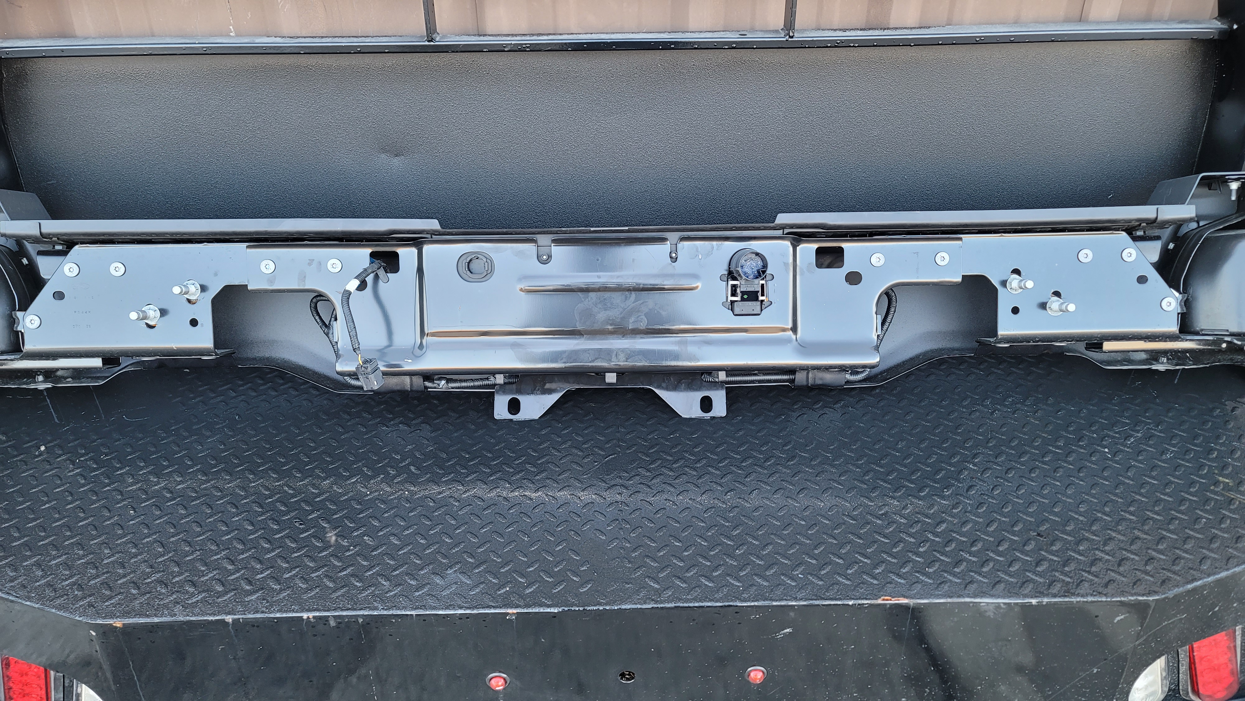 2023–2025 Ford F-250/F-350 Super Duty OEM Black Rear Bumper-245 – Image 8