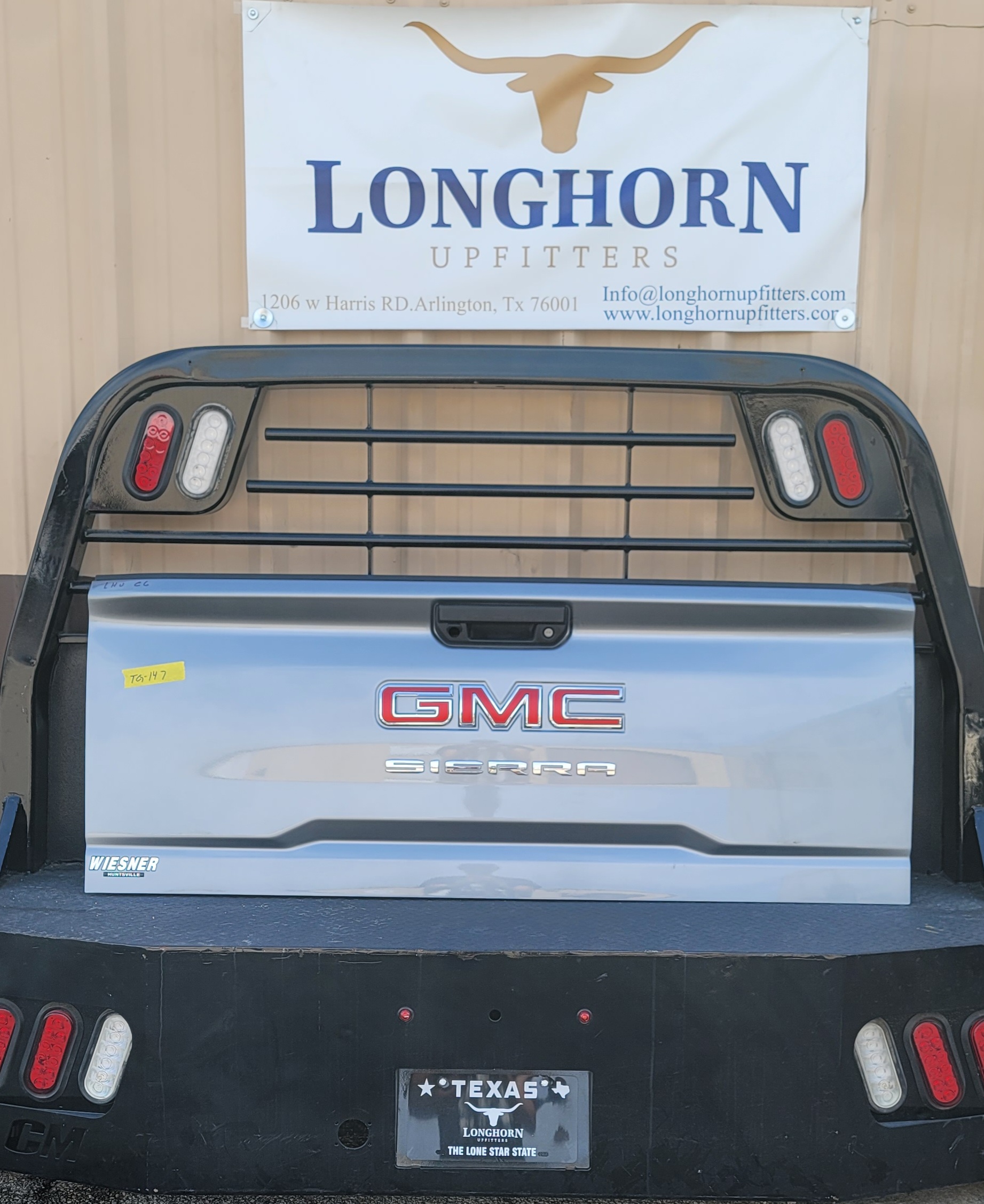 2022–2025 GMC Sierra 1500 OEM Tailgate-147 – Image 1