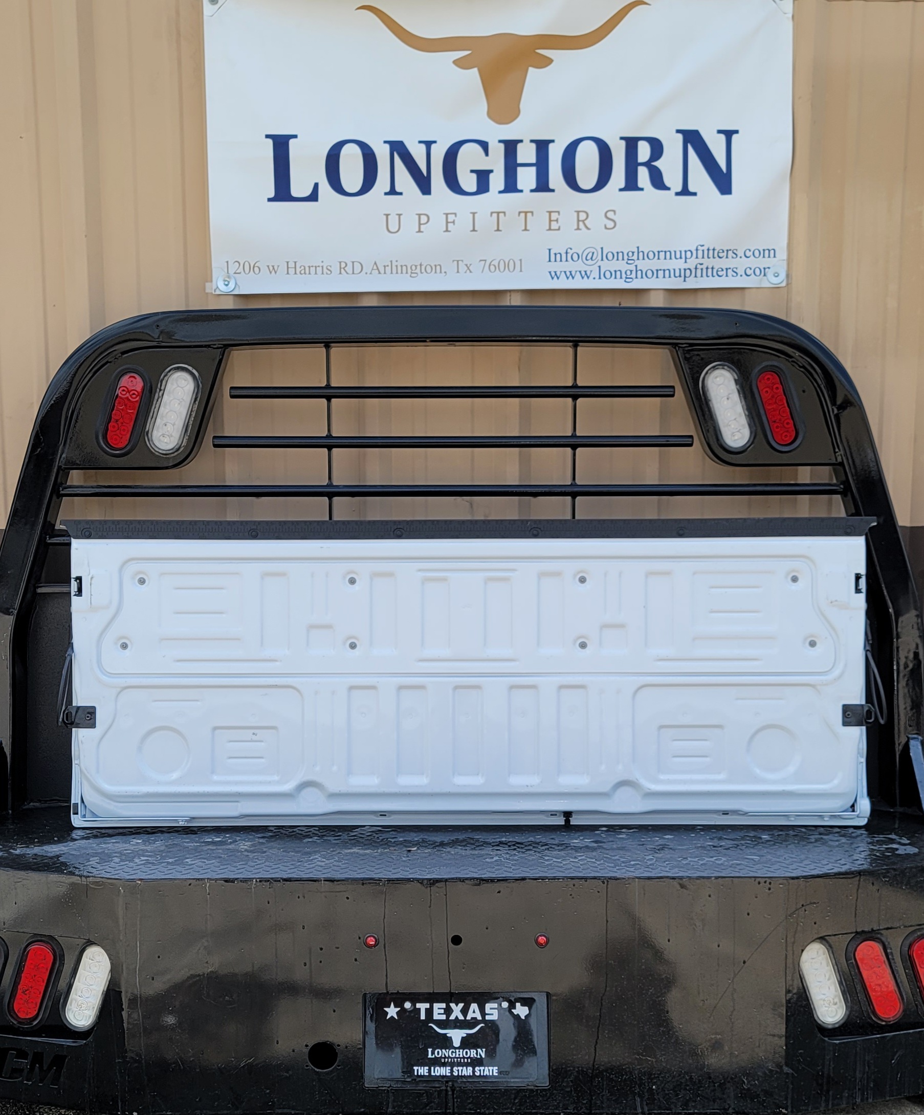 2023–2025 Ford F-250/F-350 Super Duty OEM Tailgate-151 – Image 5
