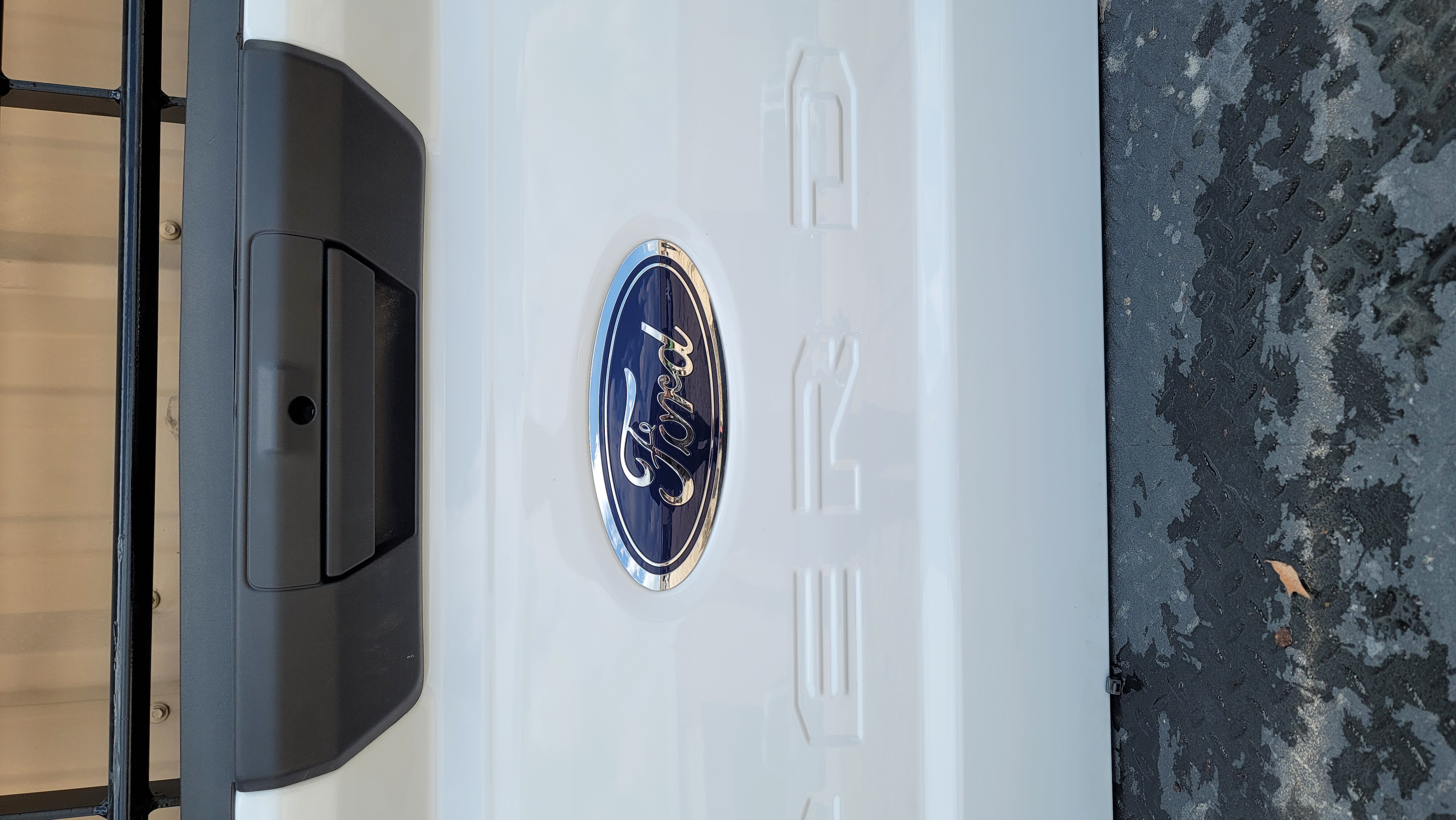2023–2025 Ford F-250/F-350 Super Duty OEM Tailgate-152 – Image 5