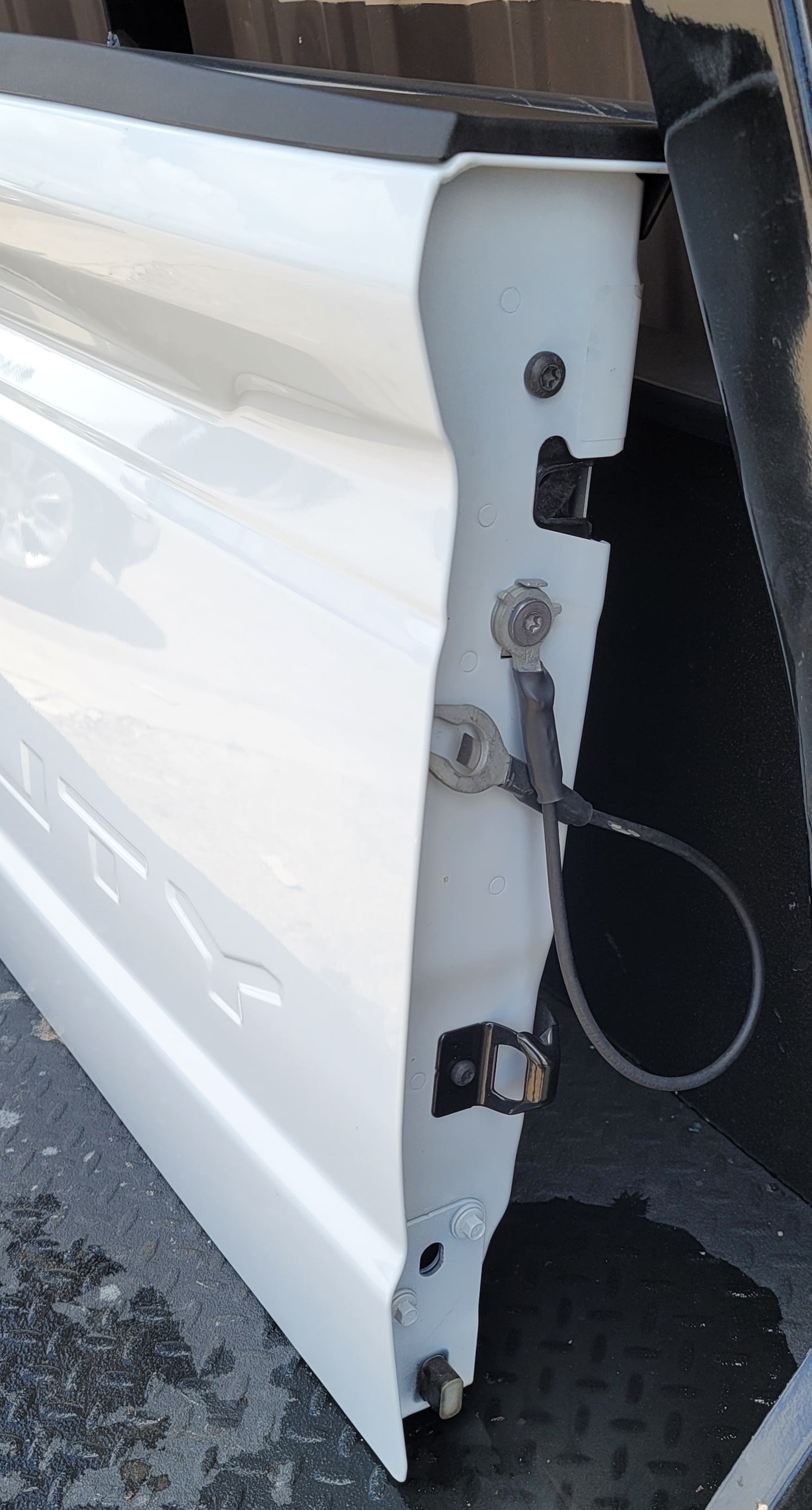 2023–2025 Ford F-250/F-350 Super Duty OEM Tailgate-152 – Image 4
