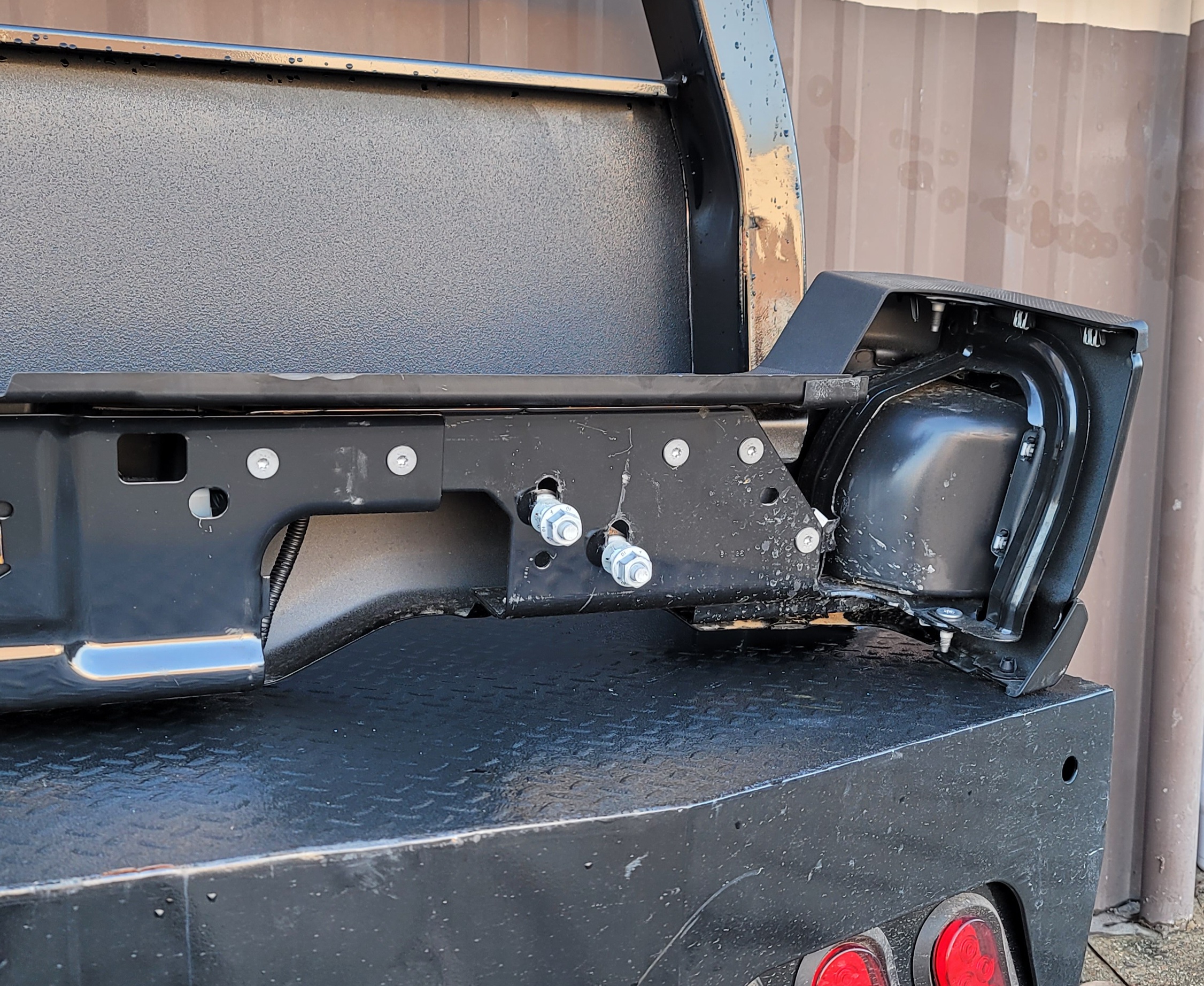 2023–2025 Ford F-250/F-350 Super Duty Black Rear Step Bumper-246 – Image 11