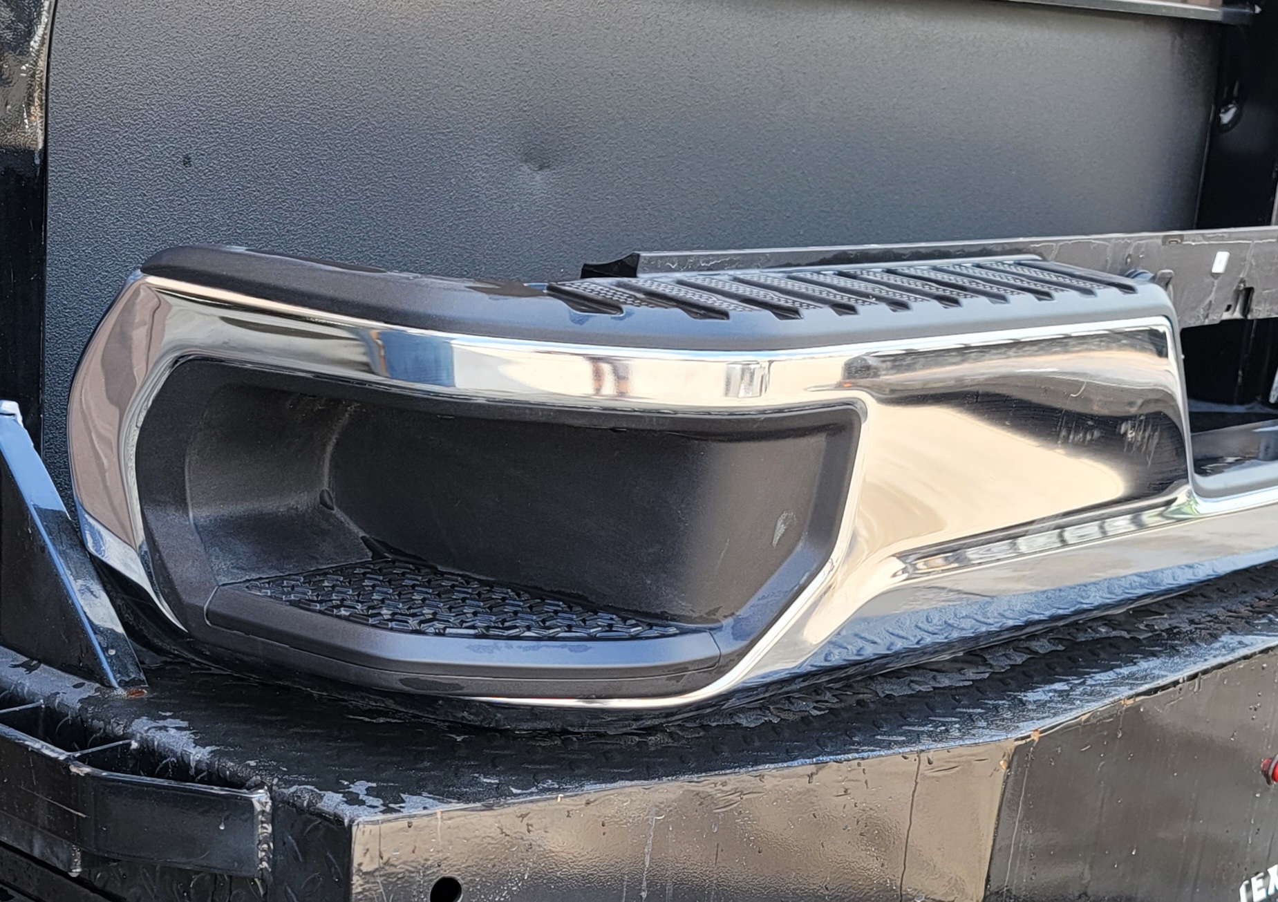 2024–2025 Chevy Silverado 2500HD/3500HD Chrome Rear Bumper-253 – Image 3