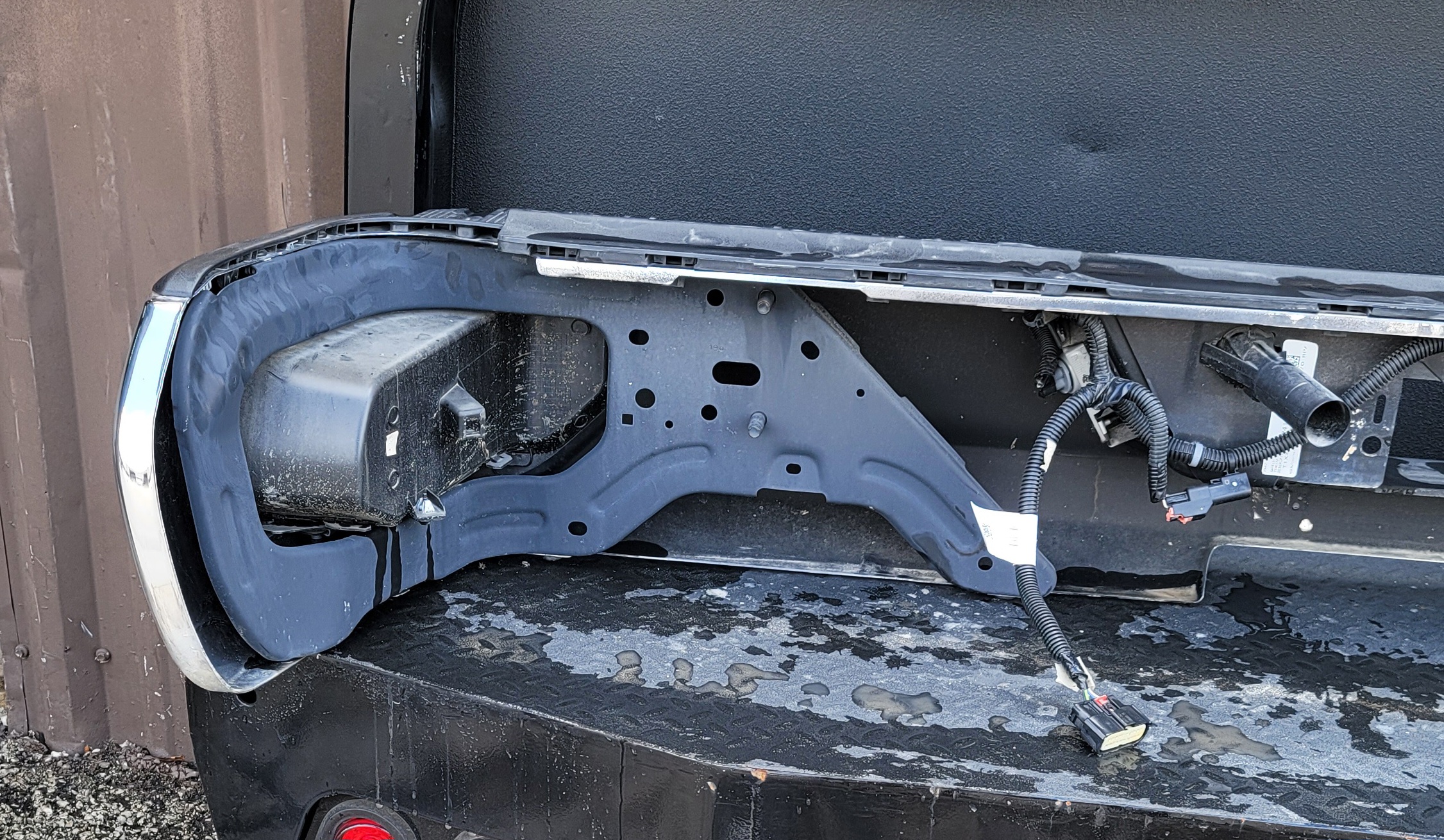 2024–2025 Chevy Silverado 2500HD/3500HD Chrome Rear Bumper-253 – Image 9