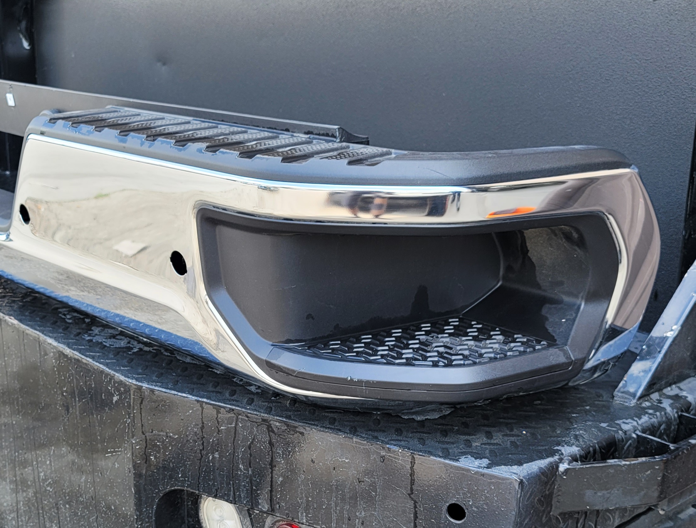 2024–2025 Chevy Silverado 2500HD/3500HD Chrome Rear Bumper-254 – Image 6