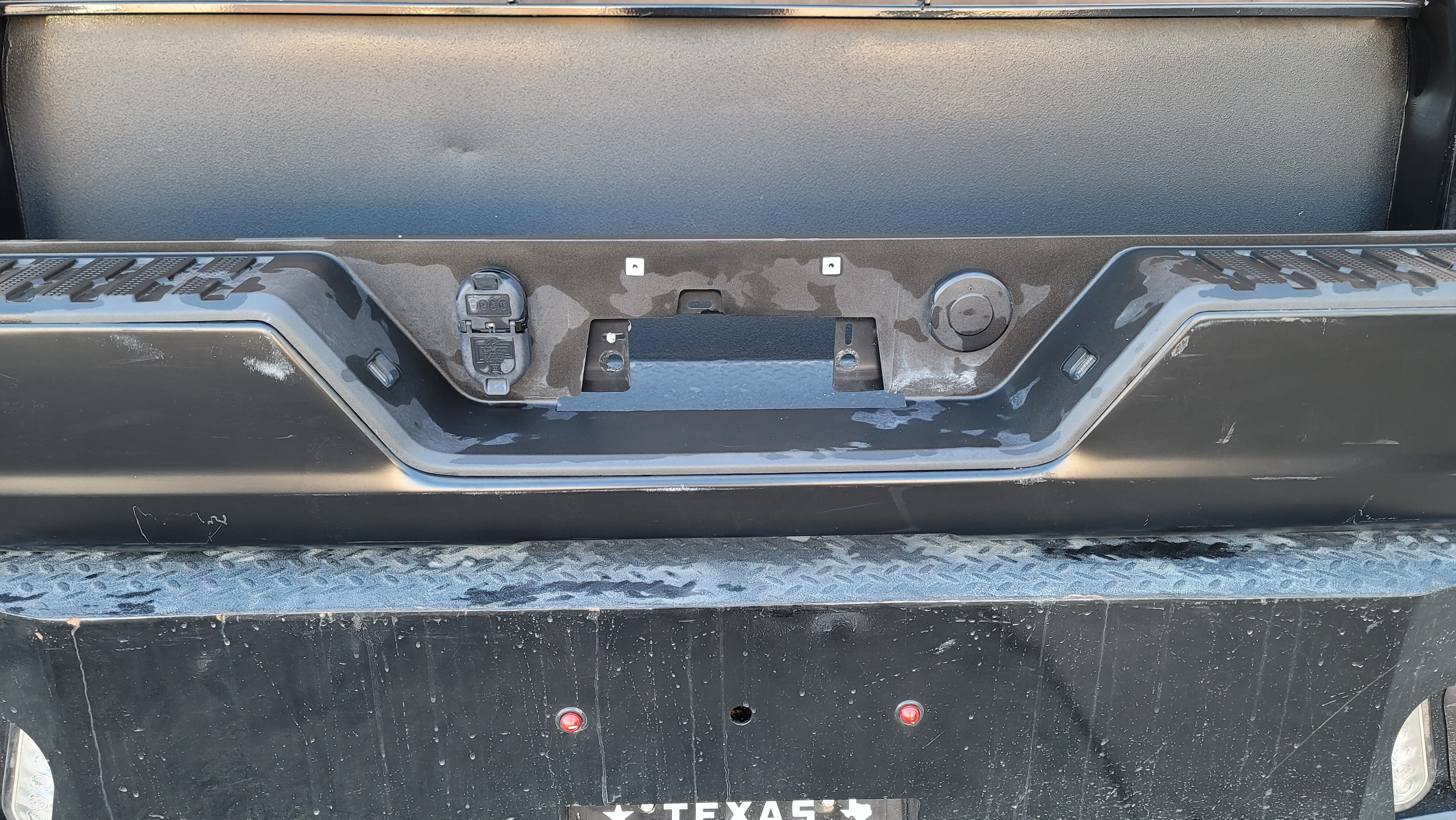 2024–2025 Chevy Silverado 2500HD/3500HD Black Rear Bumper-256 – Image 2