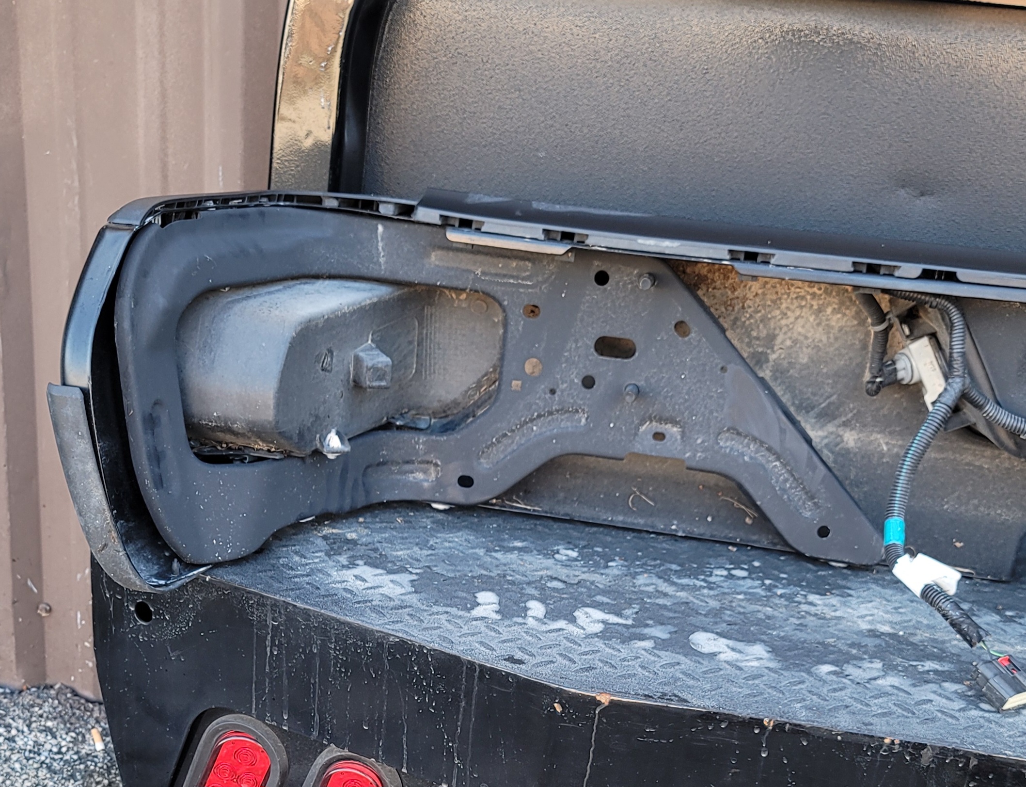 2024–2025 Chevy Silverado 2500HD/3500HD Black Rear Bumper-256 – Image 10
