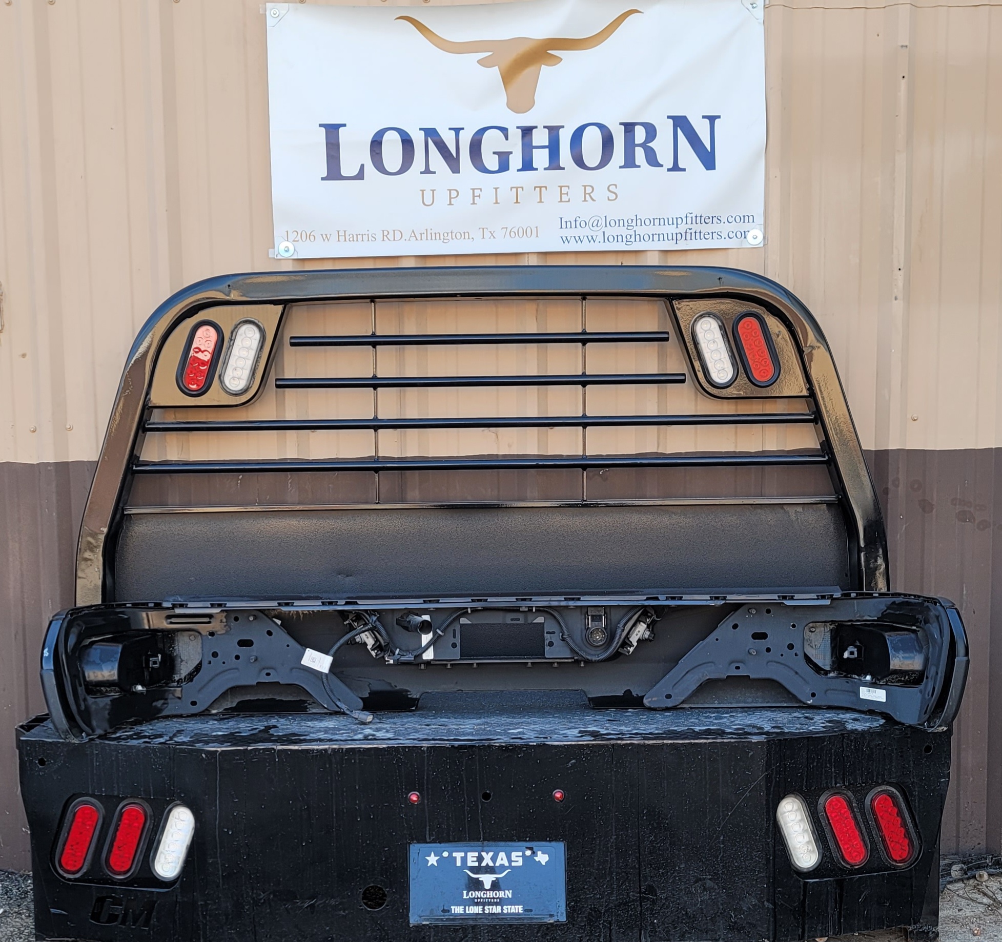 2024–25 Chevrolet Silverado 2500HD/3500HD Black Rear Bumper-257 – Image 7