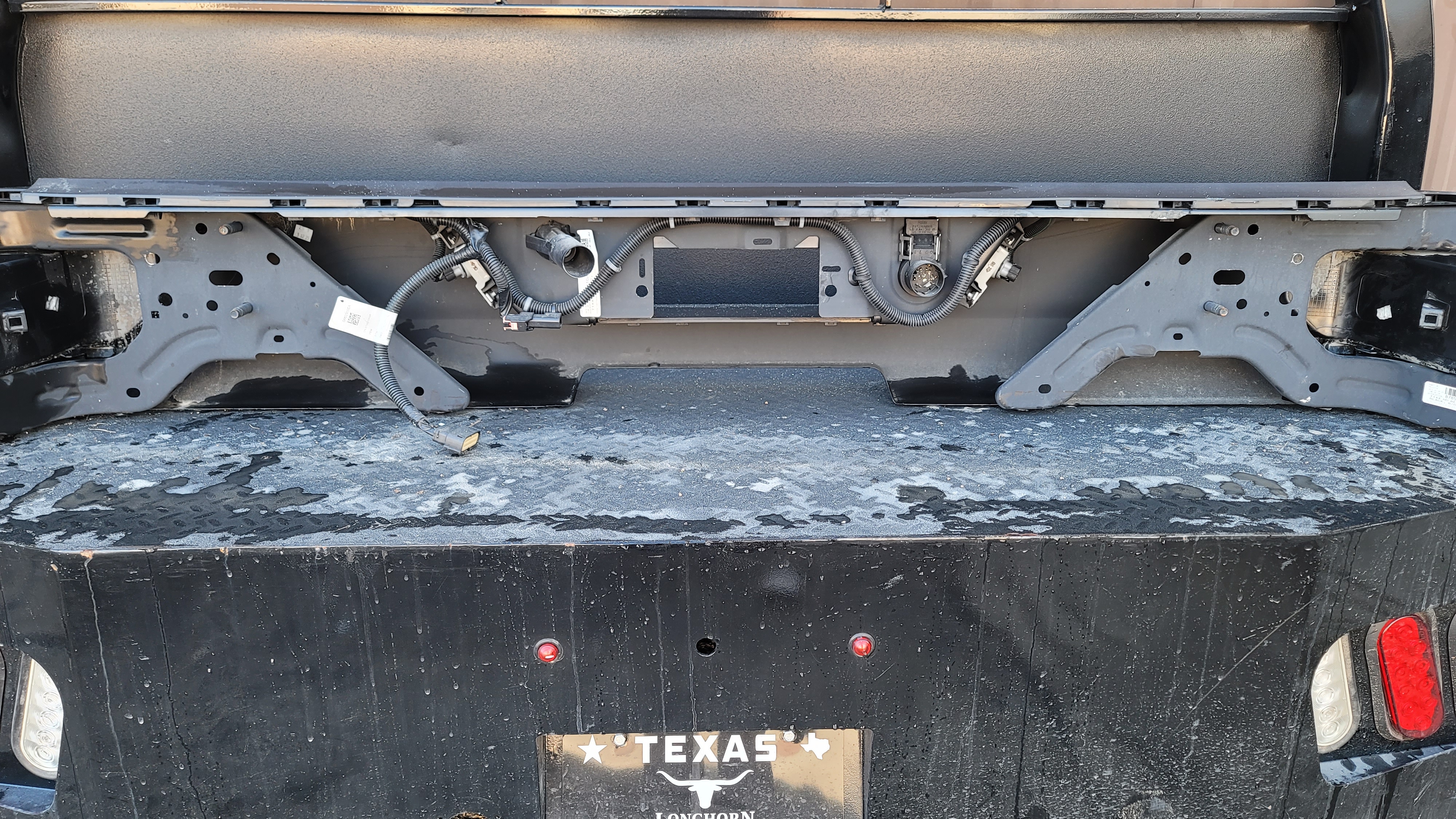 2024–25 Chevrolet Silverado 2500HD/3500HD Black Rear Bumper-257 – Image 8