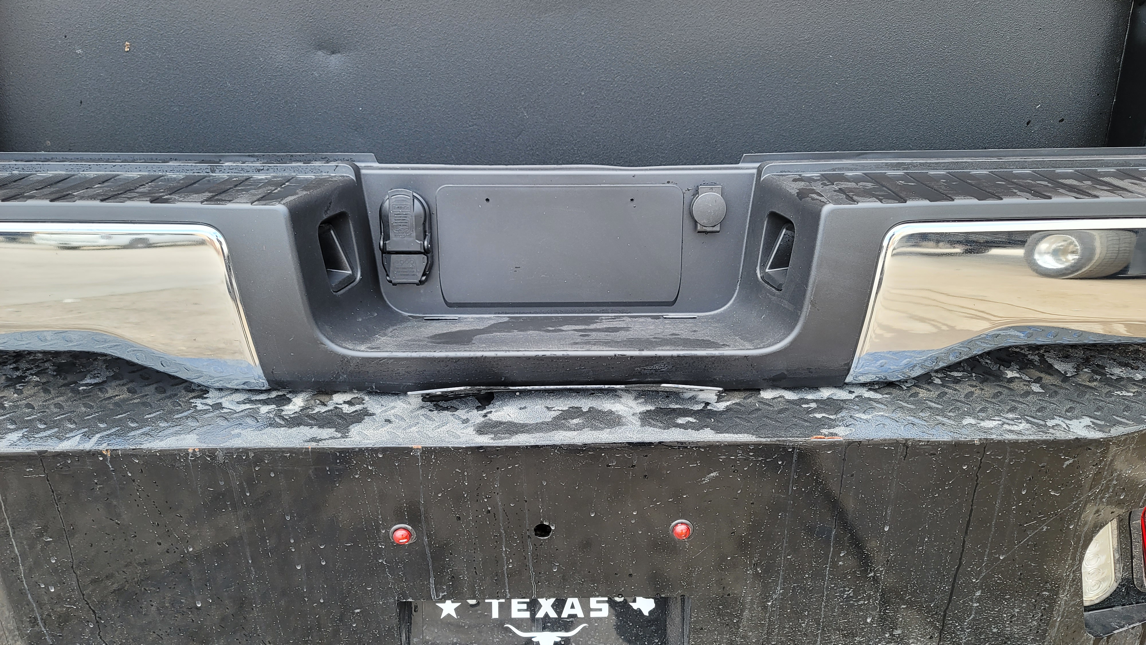 2023–2025 Ford F-250/F-350 Super Duty Chrome Rear Bumper-259 – Image 2