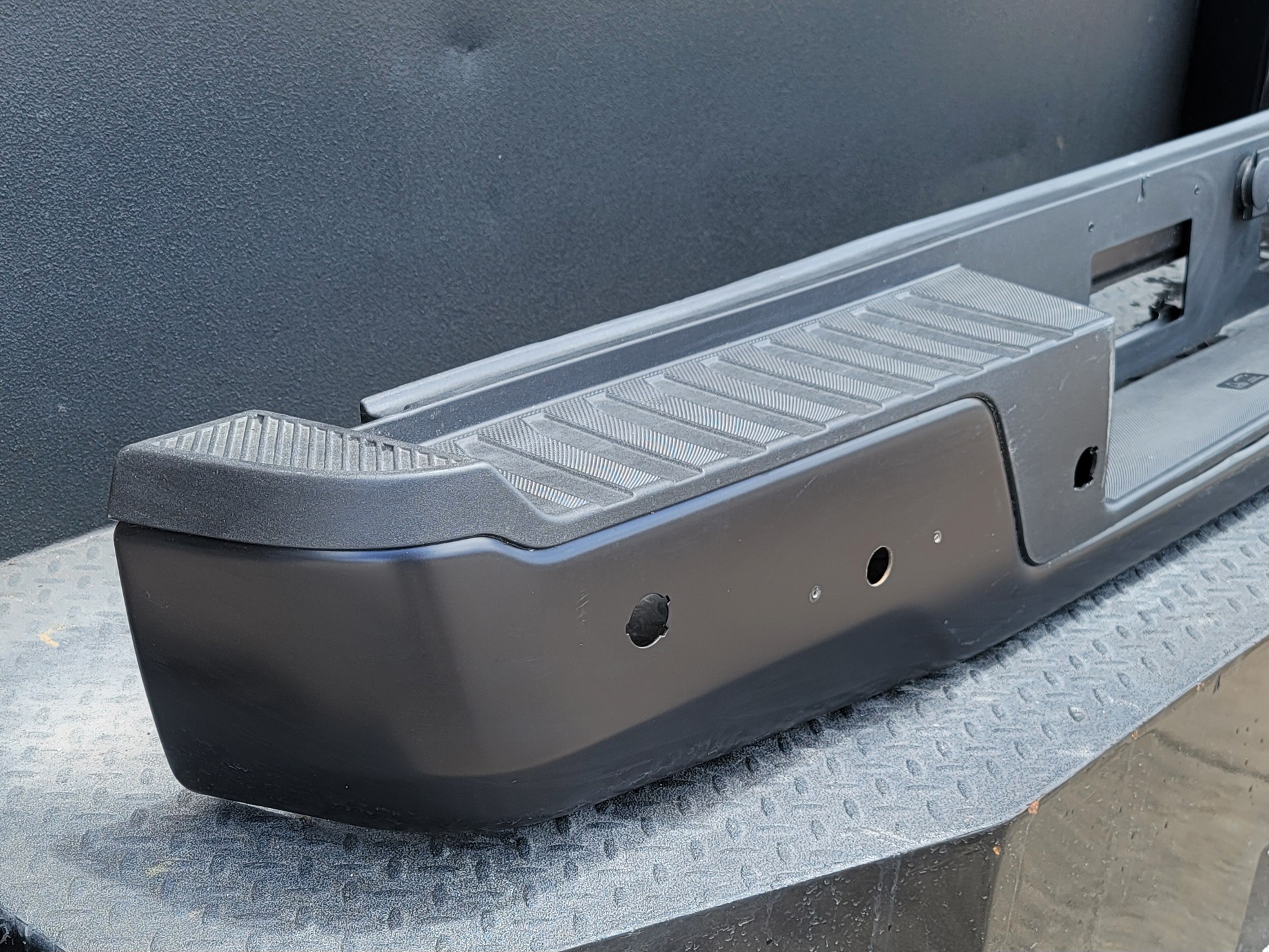 2017–2022 Ford F-250/F-350 Super Duty Black Rear Bumper-262 – Image 5