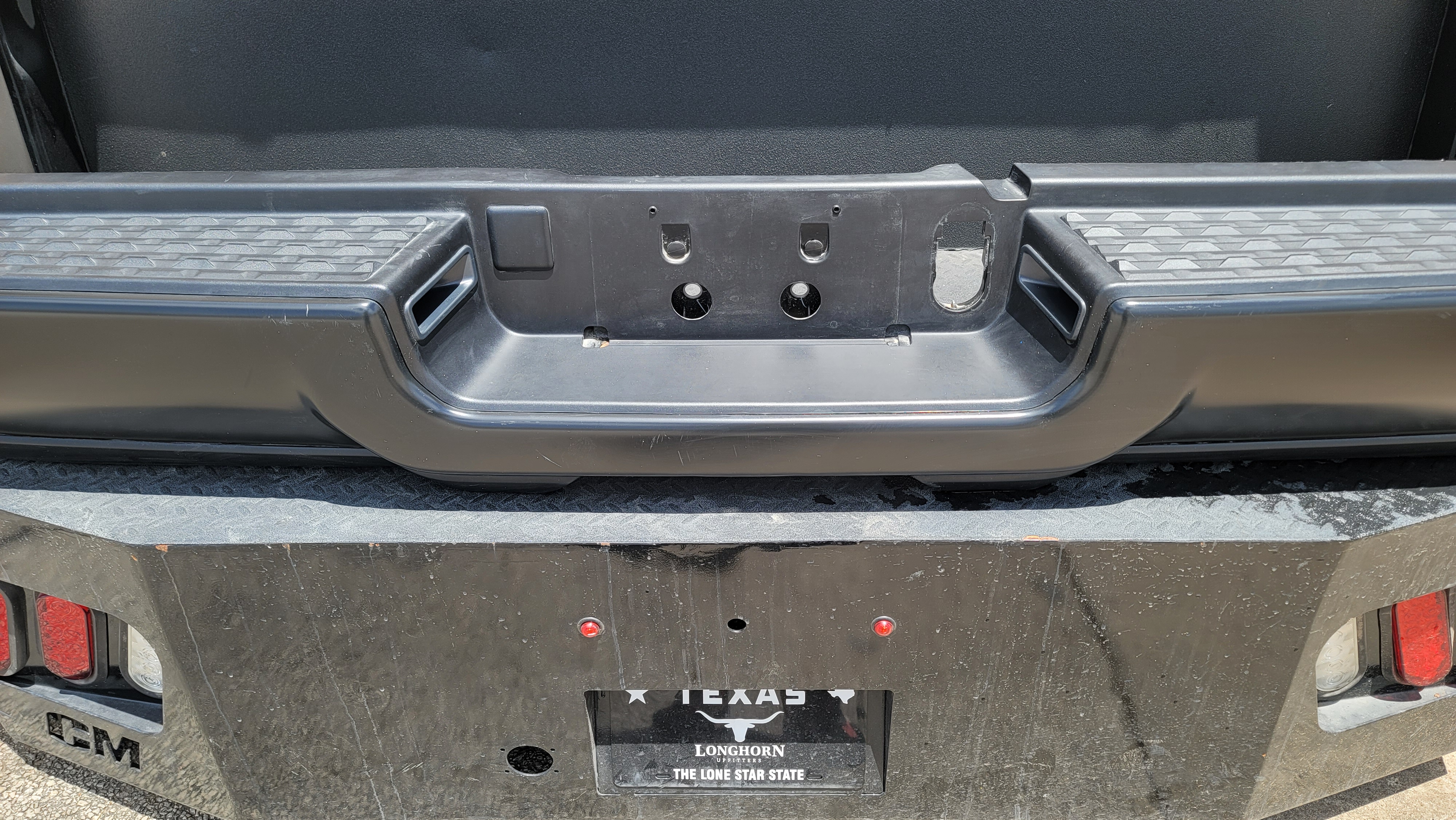 2019–2024 RAM 2500/3500 HD Black Rear Bumper-263 – Image 2