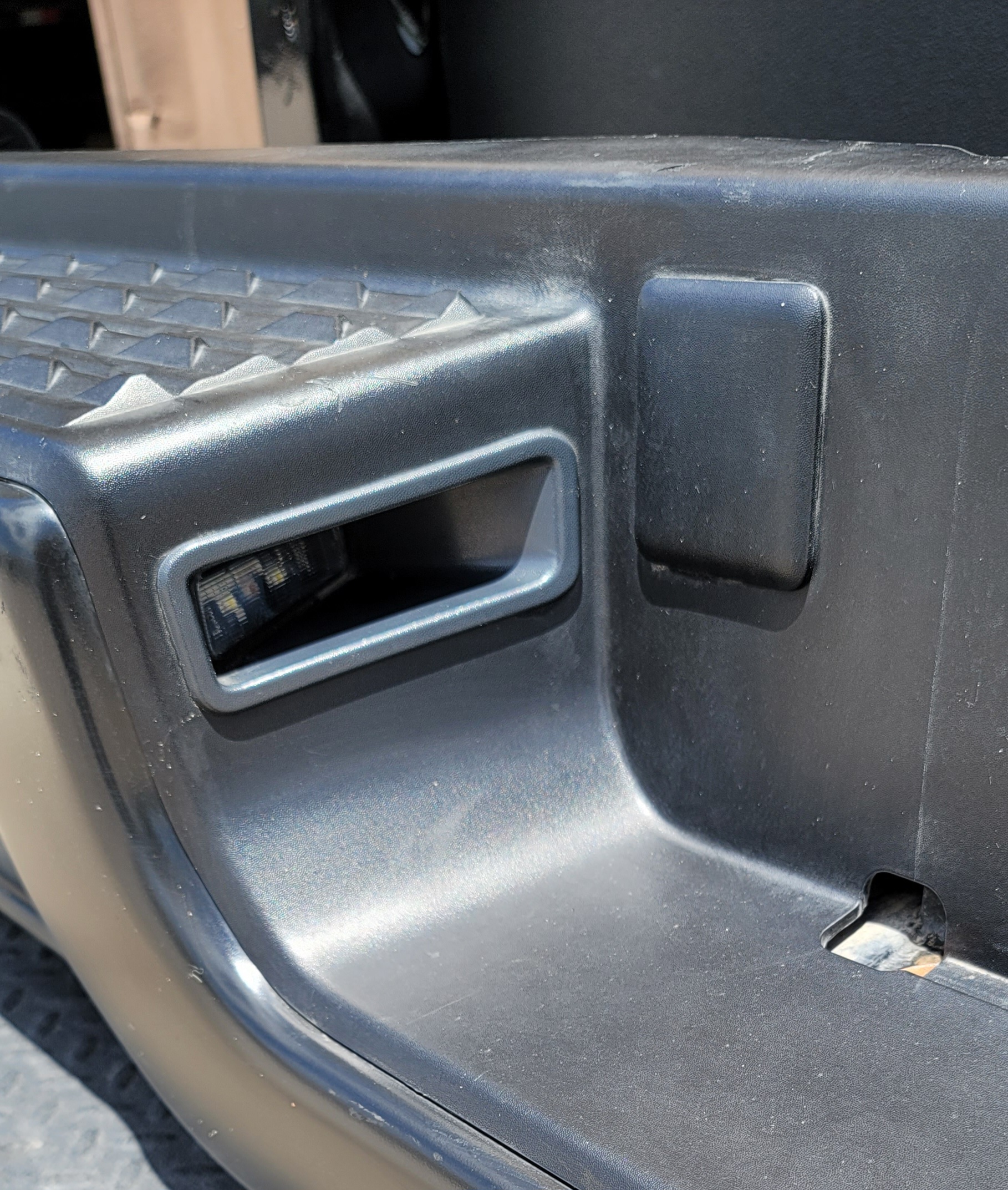 2019–2024 RAM 2500/3500 HD Black Rear Bumper-263 – Image 4