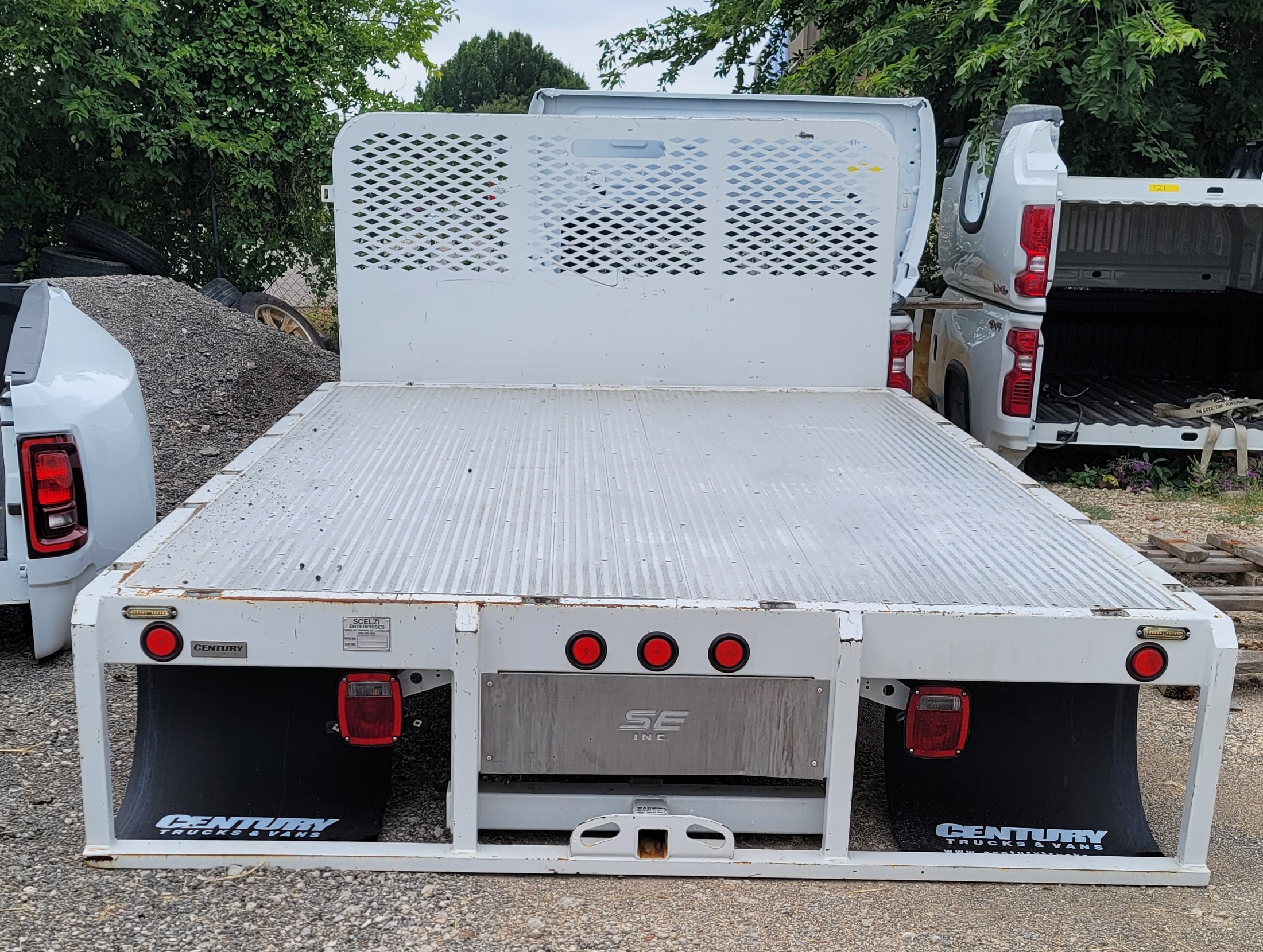 Scelzi Aluminum Flatbed L-12' x W- 8' DRW- 73 – Image 2