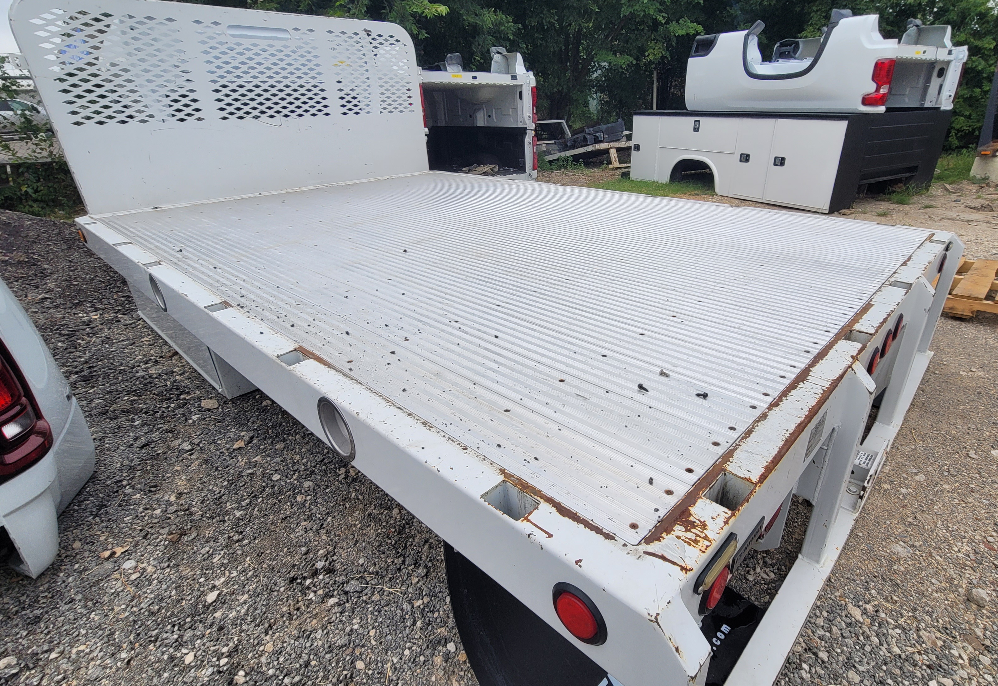 Scelzi Aluminum Flatbed L-12' x W- 8' DRW- 73 – Image 3