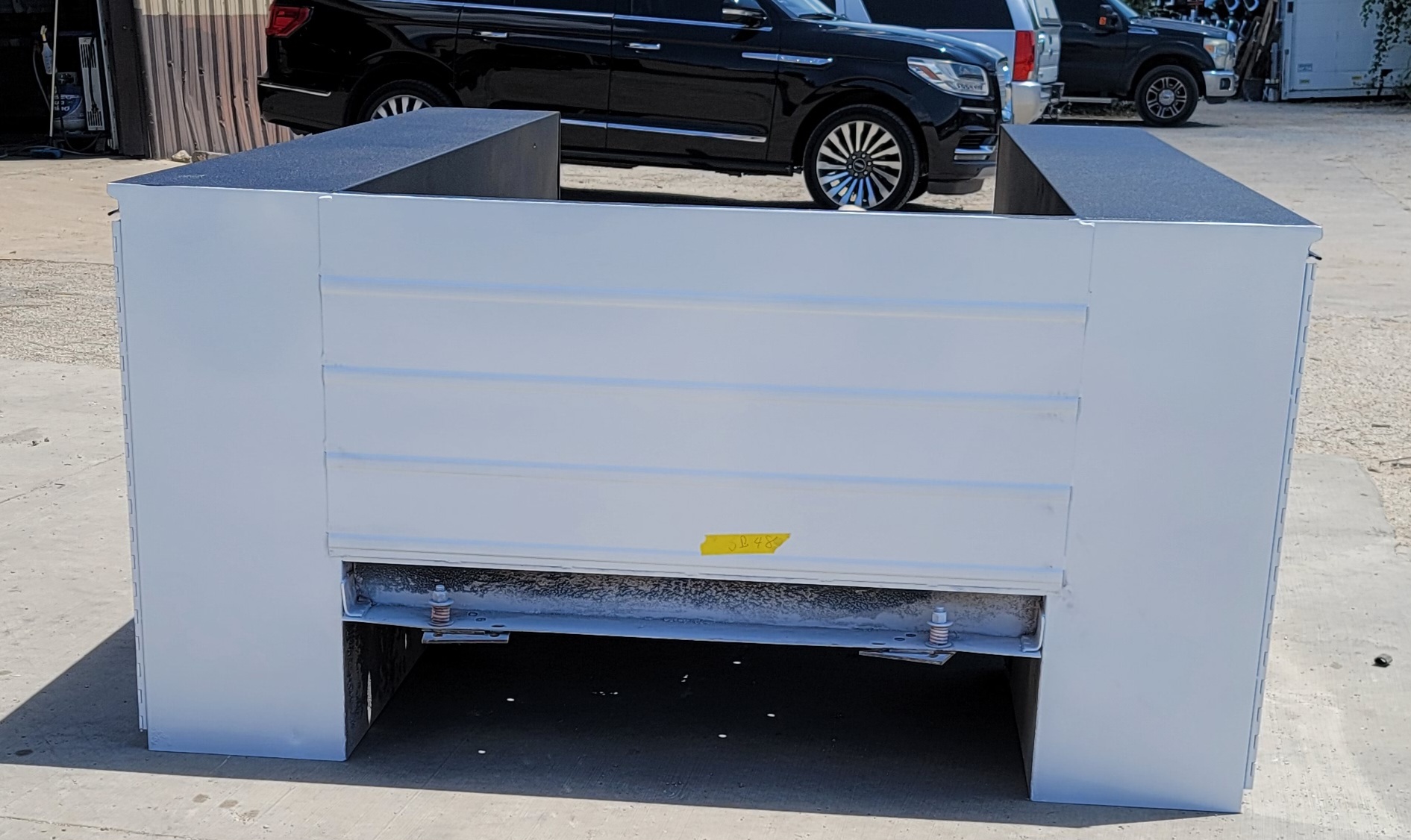 Refurbished Knapheide 9' Service Body – White – UTIL-48 – Image 3