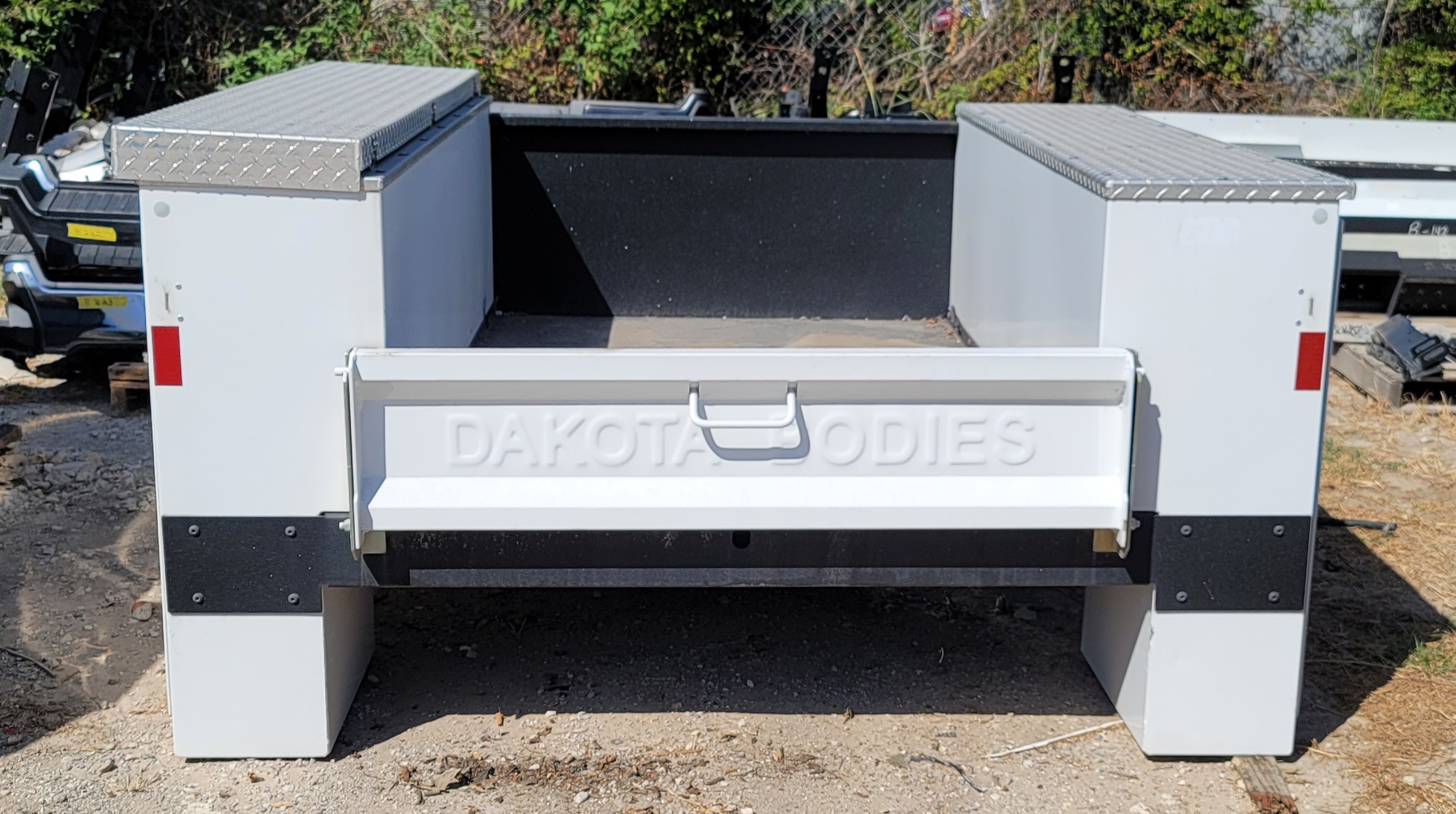 Dakota Bodies Compact Crane Service Body – UTIL- 58 – Image 5