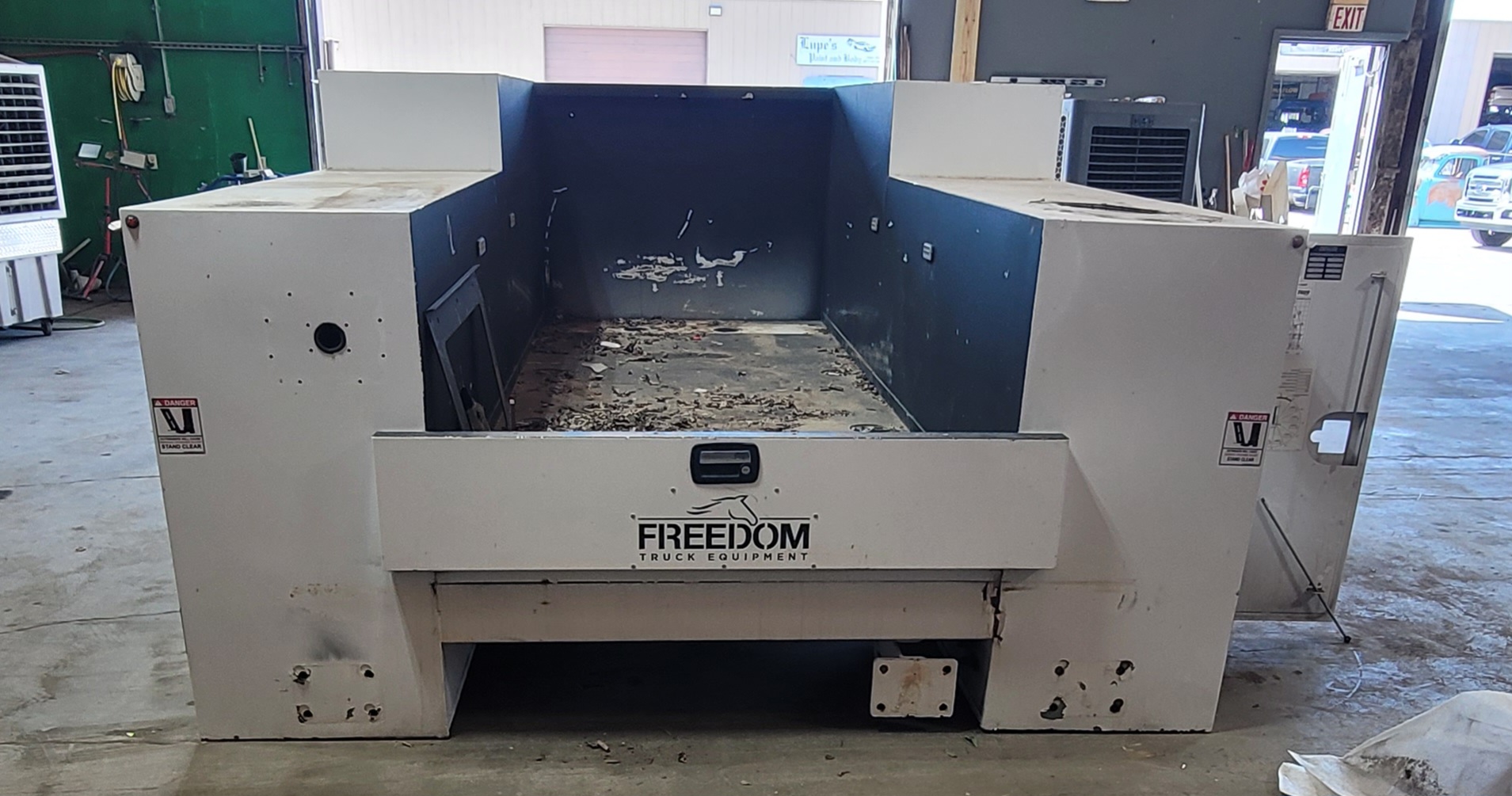 Freedom 11' DRW Crane Service Body – 84" CA – Cab & Chassis – Image 1