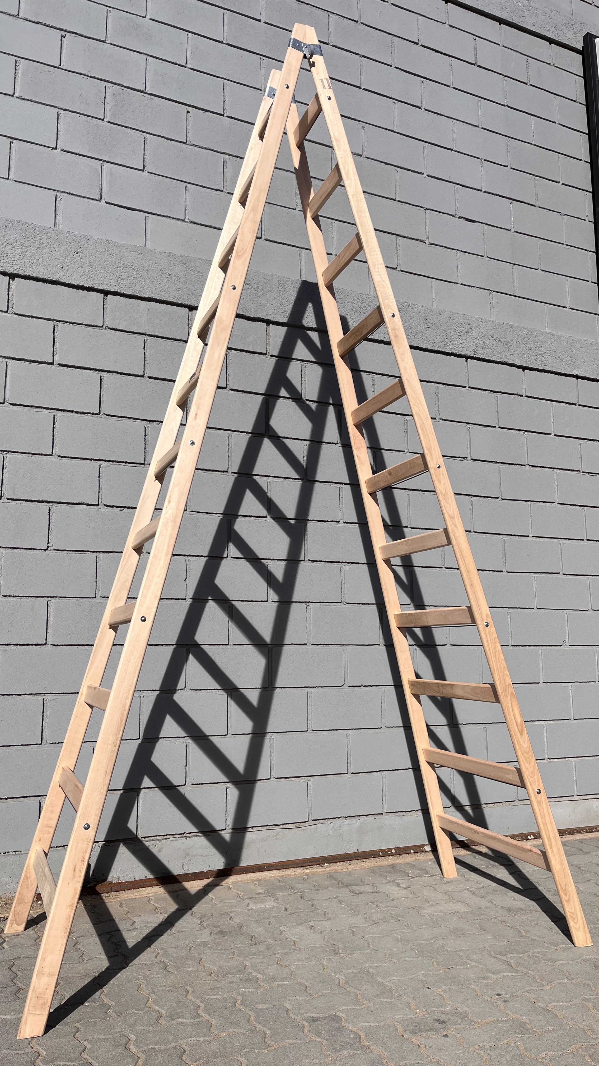 Escalera Tijera N°11 - Linea Pintor – Image 2