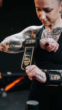 Gold Premium Wrist Wraps - Regular – Image 3