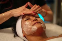 Glow Starter Facial – Image 2