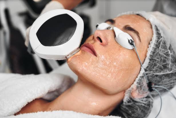 Lumecca IPL Face Package of 3 – Image 1