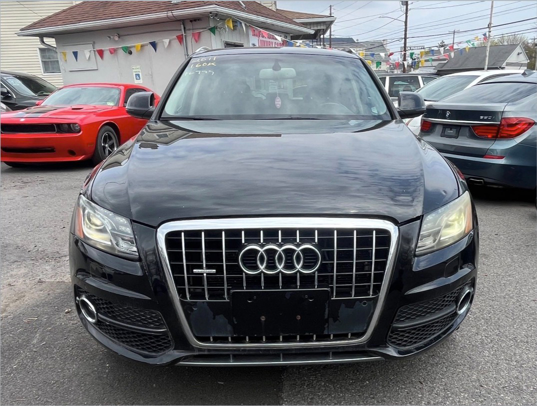 2011 Audi Q5 S-Line – Image 1