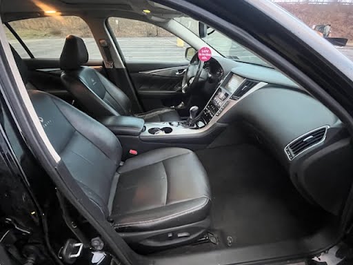 2014 Infiniti Q50  – Image 7