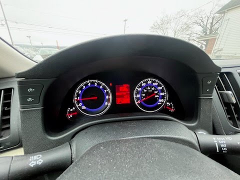  2009 Infiniti G37 – Image 7