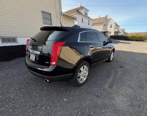 2011 Cadillac SRX – Image 2