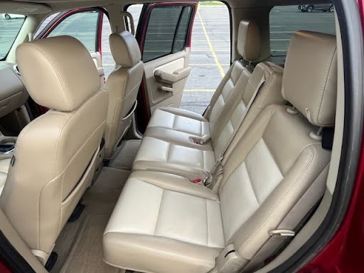 2008 Ford Explorer – Image 6