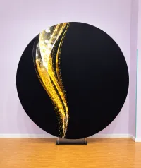 Circle Backdrops – Black and Yellow